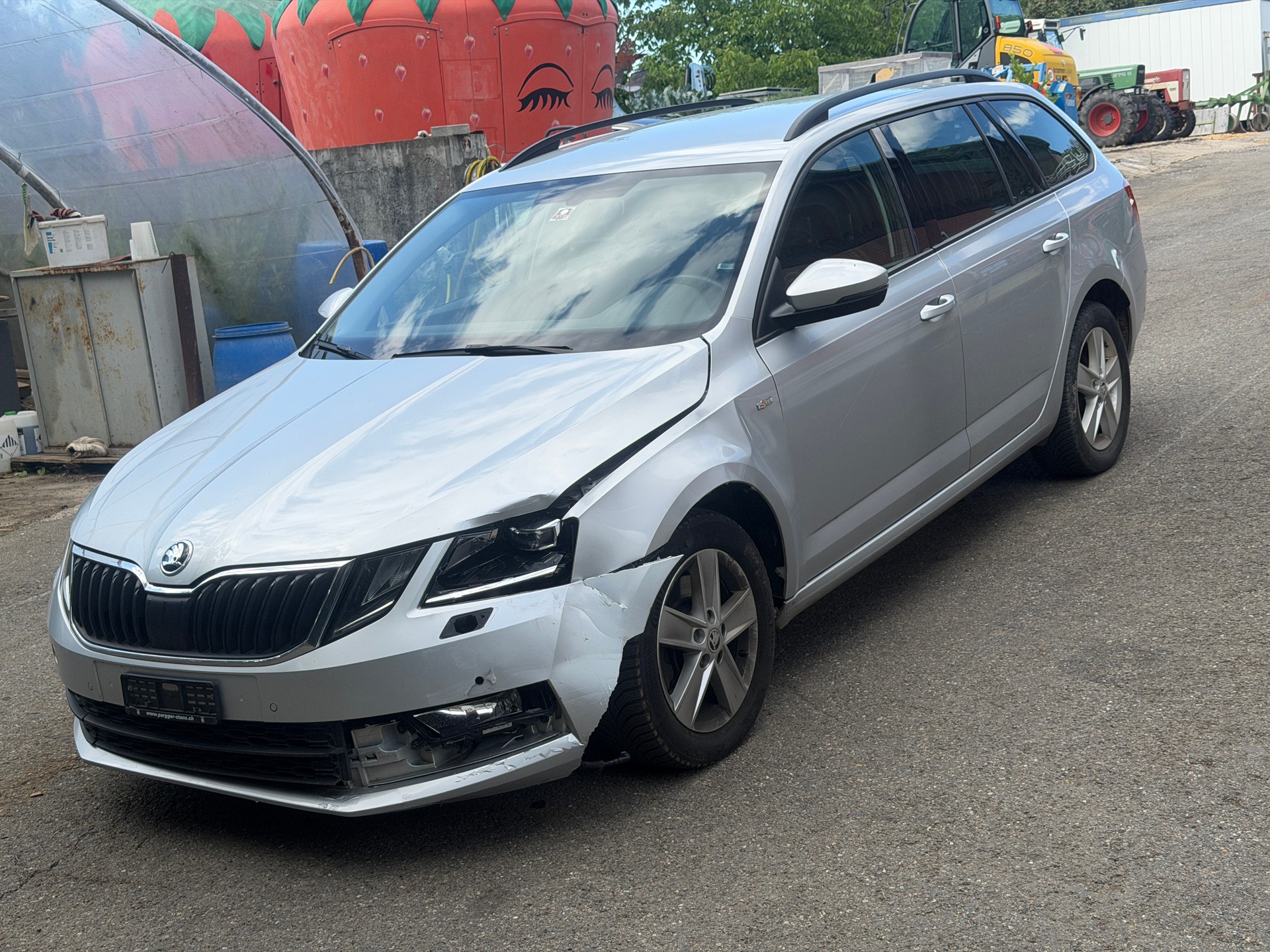 SKODA Octavia Combi 2.0 TDI Soleil 4x4 DSG-image-1
