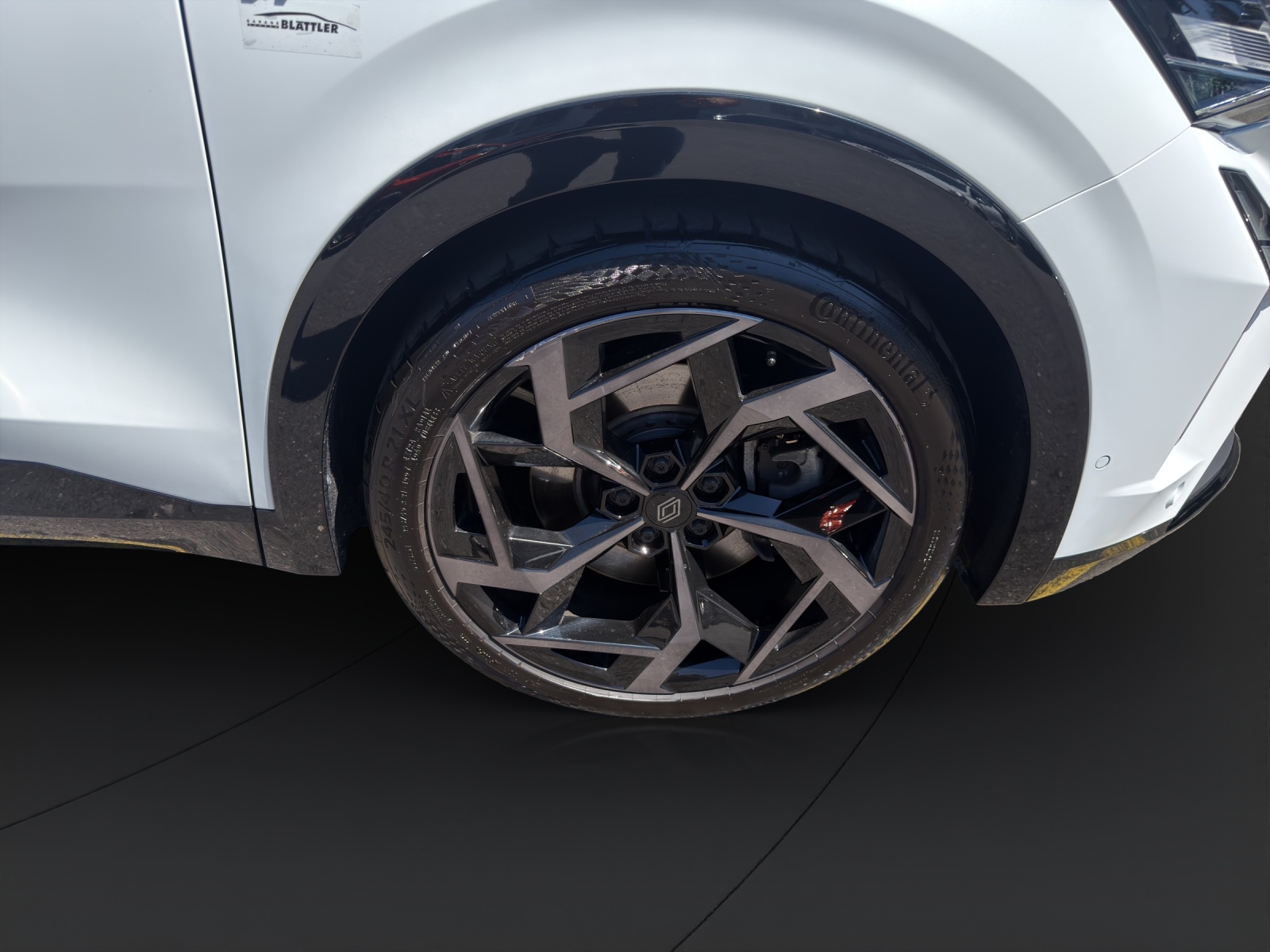 RENAULT Rafale 1.2 E-Tech Plug-in Atelier Alpine-image-10