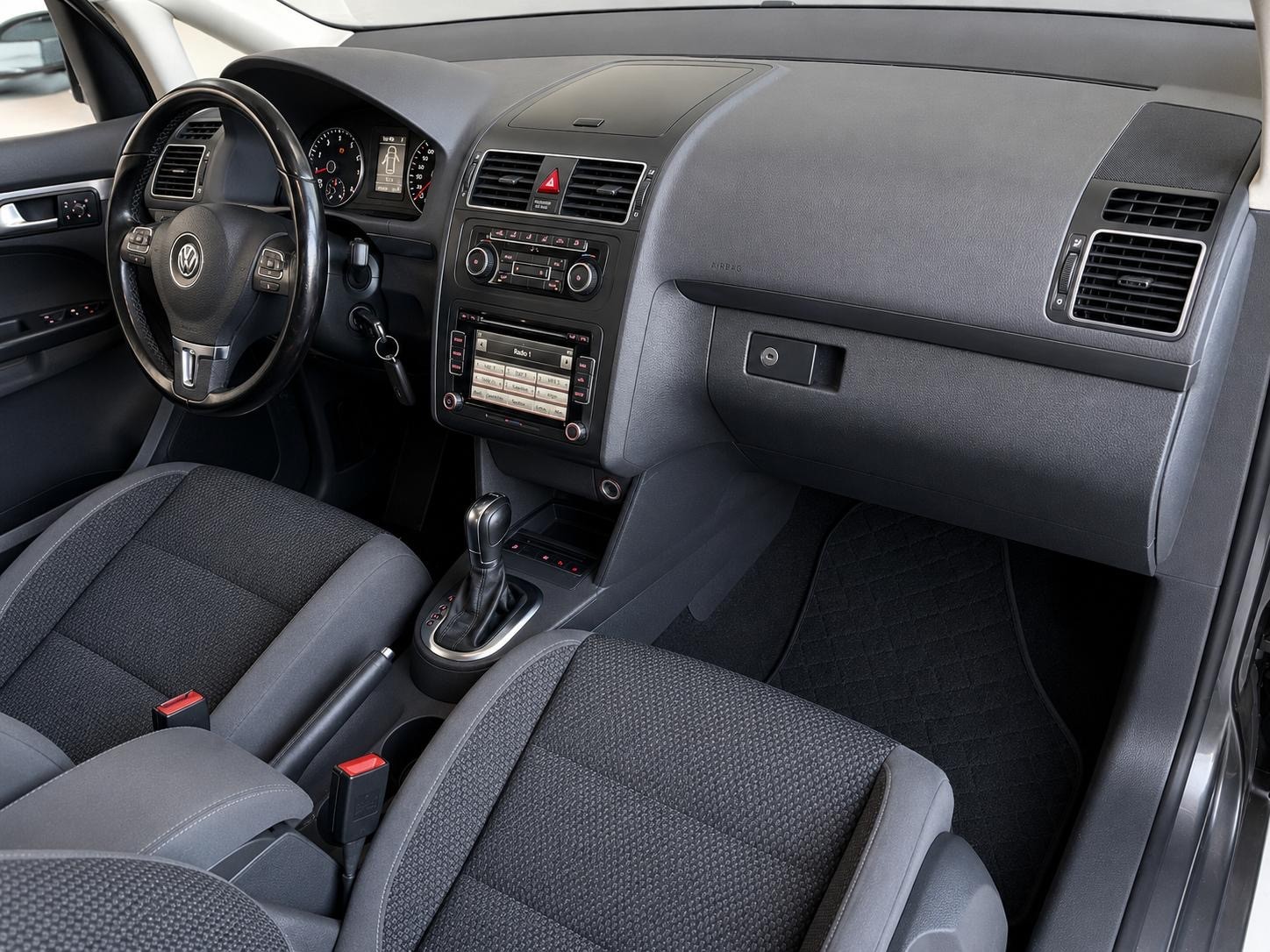 VW Touran 1.4 TSI 7 Plätze Comfortline DSG-image-12
