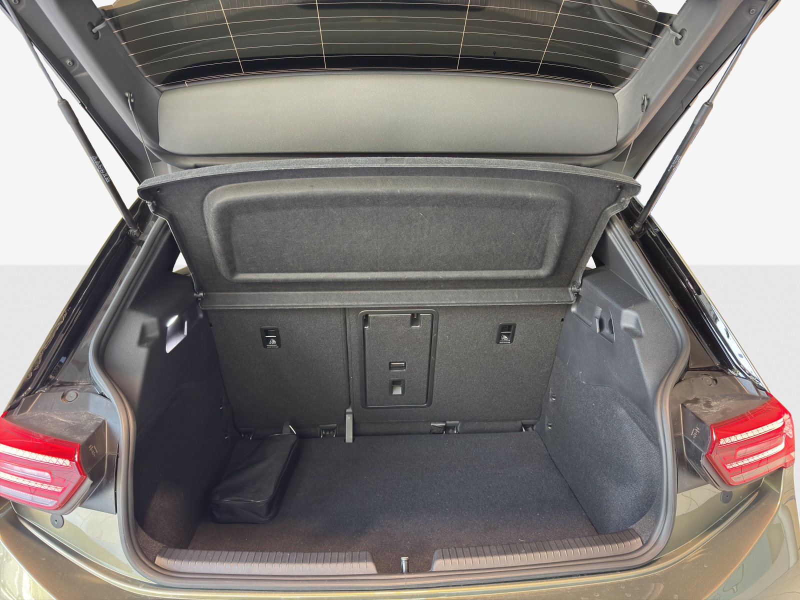 VW ID.3 Pro 58 kWh Pro-image-13