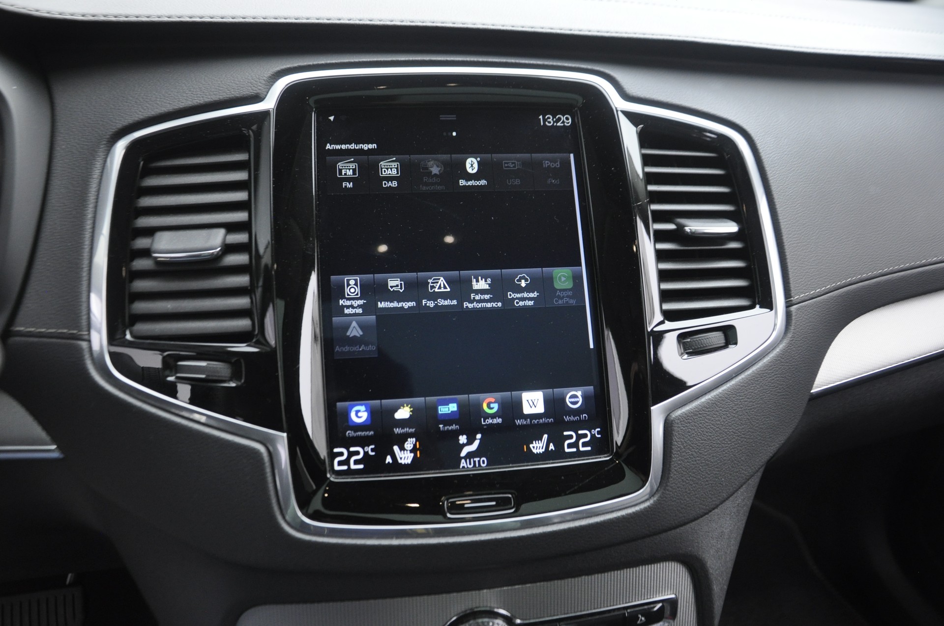 VOLVO XC90 T8 AWD Inscription Geartronic 7 Plätze I Anhängerkupplung-image-11