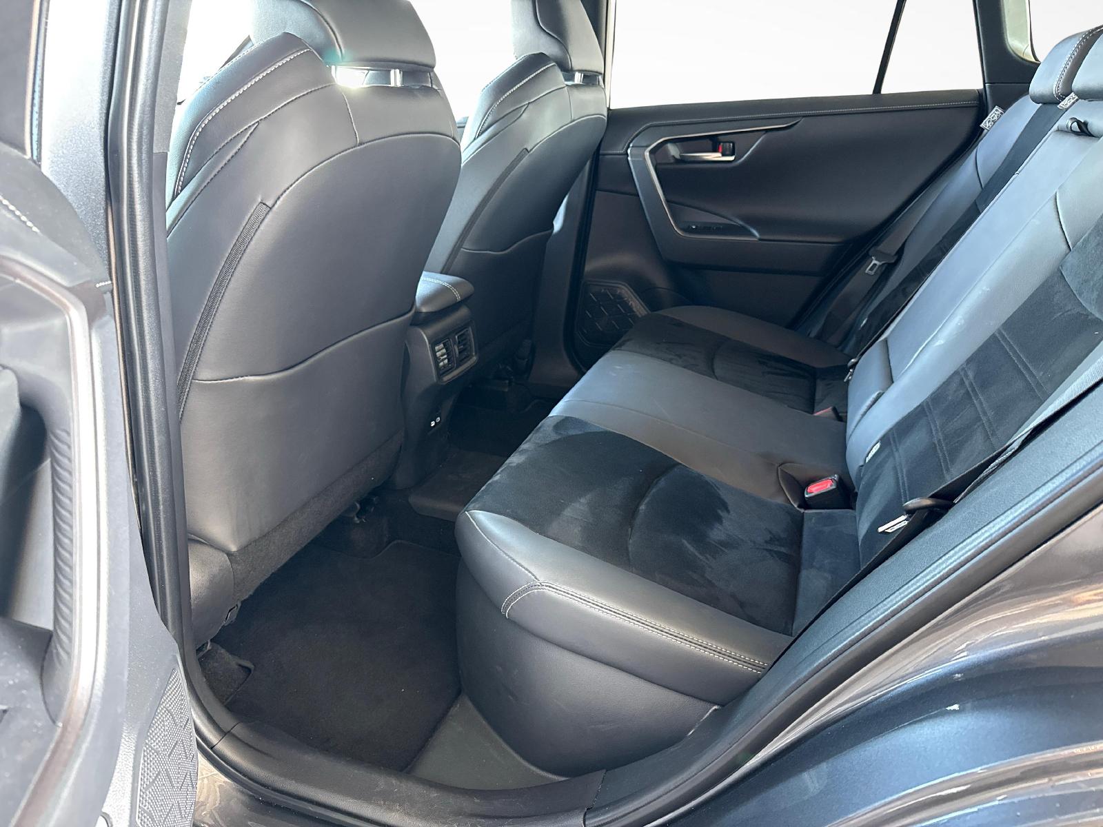 TOYOTA RAV4 2.5 Plug-In-Hybrid GR Sport-image-10