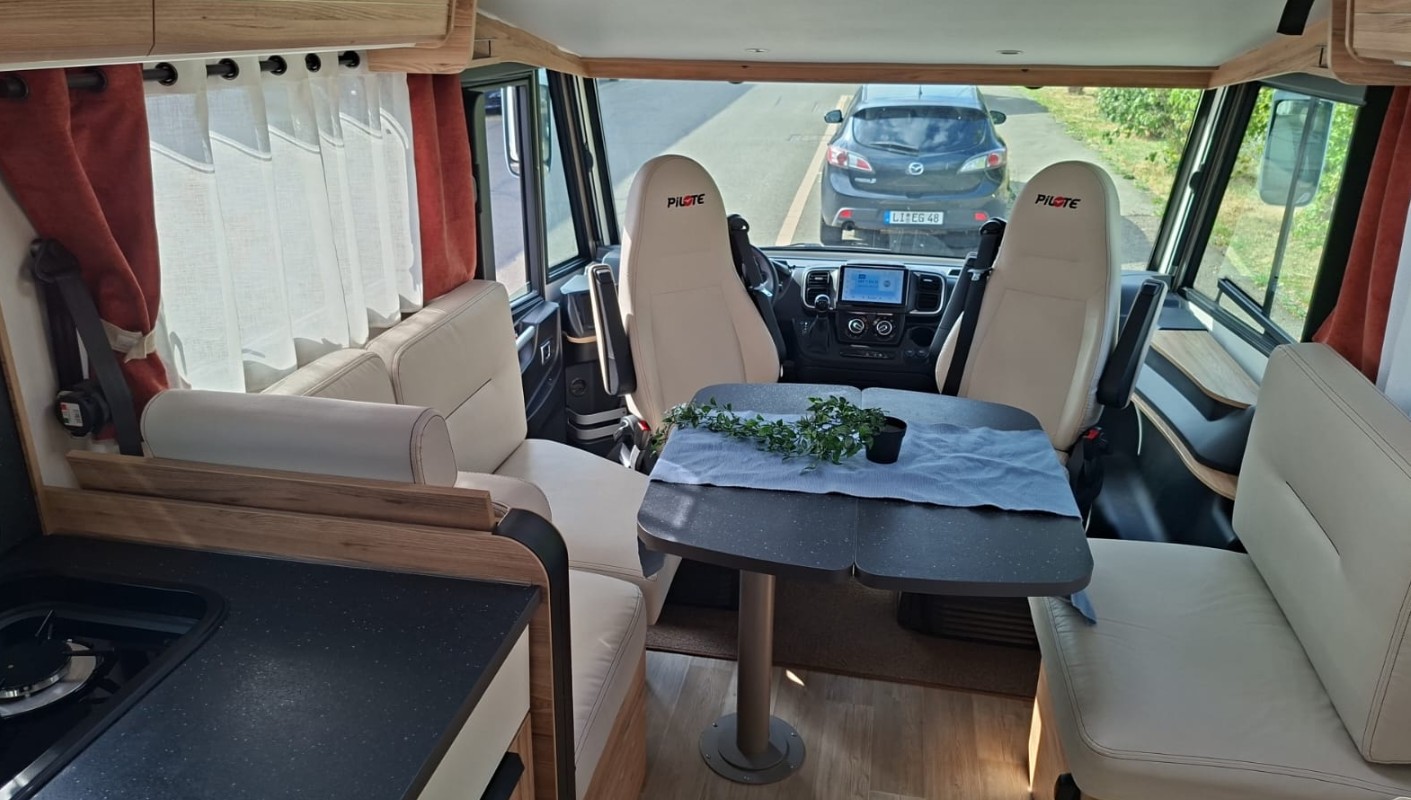 PILOTE G740 Expression ***Das perfekte Reisemobil für alle, die keine Kompromisse beim Wohnkomfort eingehen wollen***-image-12