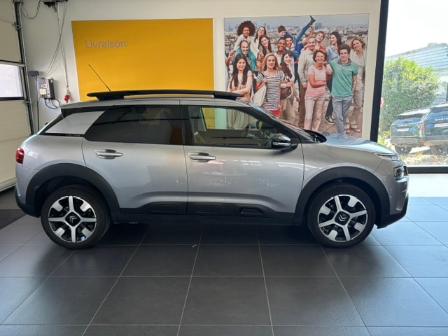 CITROEN C4 Cactus 1.5 Blue HDi Shine EAT6-image-1