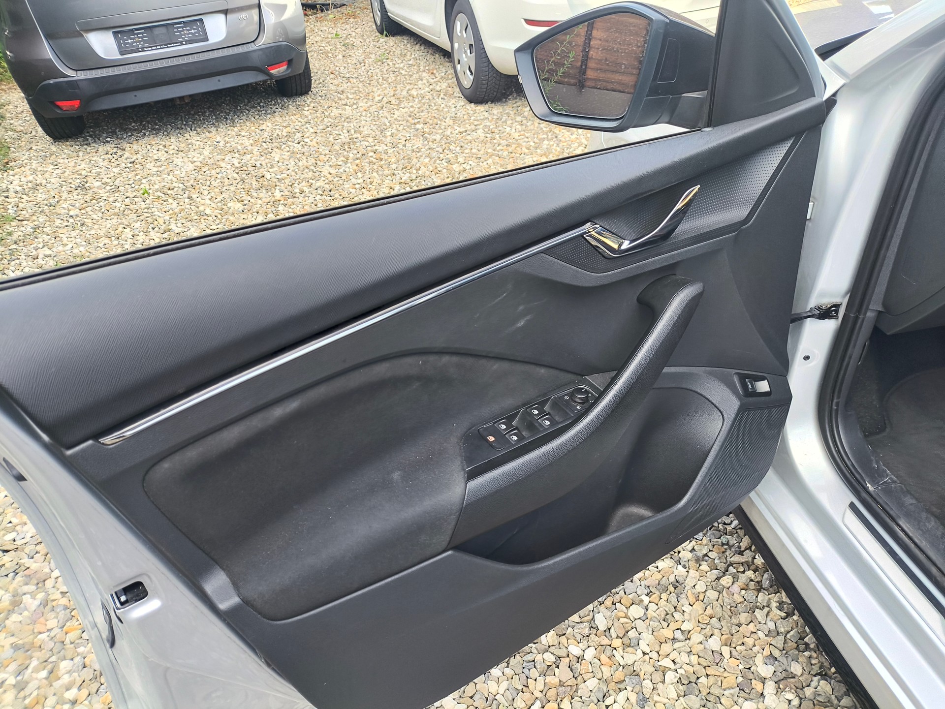 SKODA Kamiq 1.5 TSI ACT Monte Carlo DSG-image-15