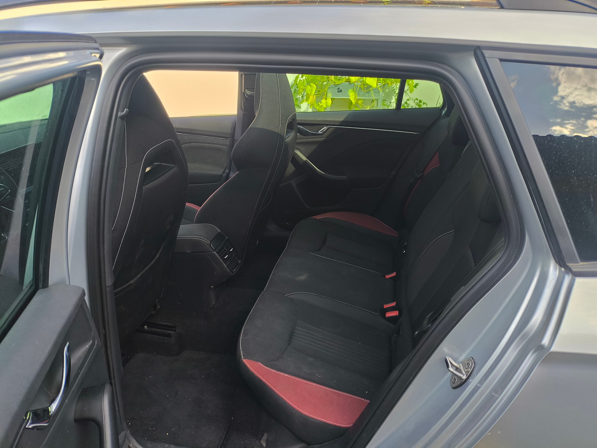 SKODA Kamiq 1.5 TSI ACT Monte Carlo DSG-image-14