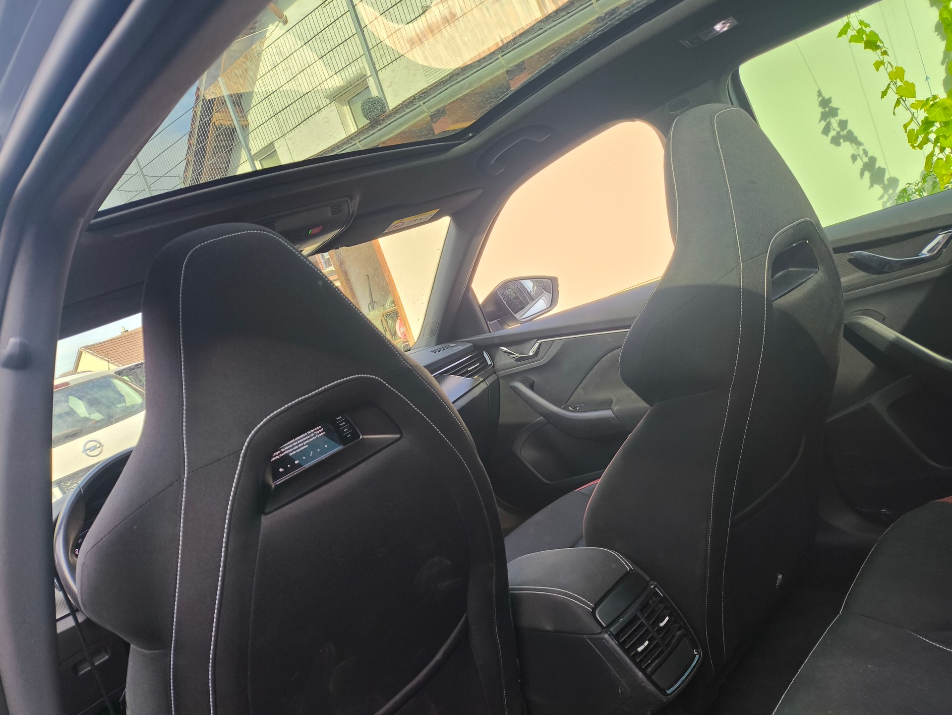 SKODA Kamiq 1.5 TSI ACT Monte Carlo DSG-image-13