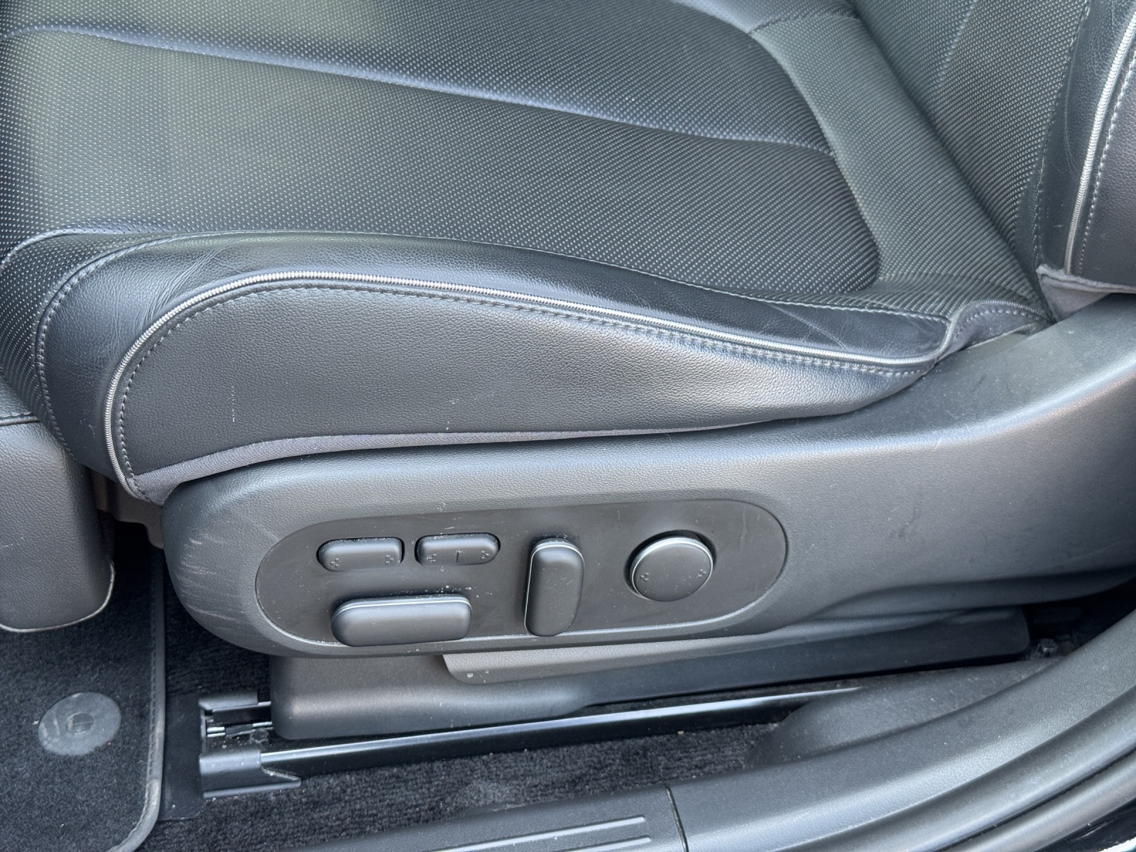 HYUNDAI Ioniq 5 72,6 kWh First Edition-image-5