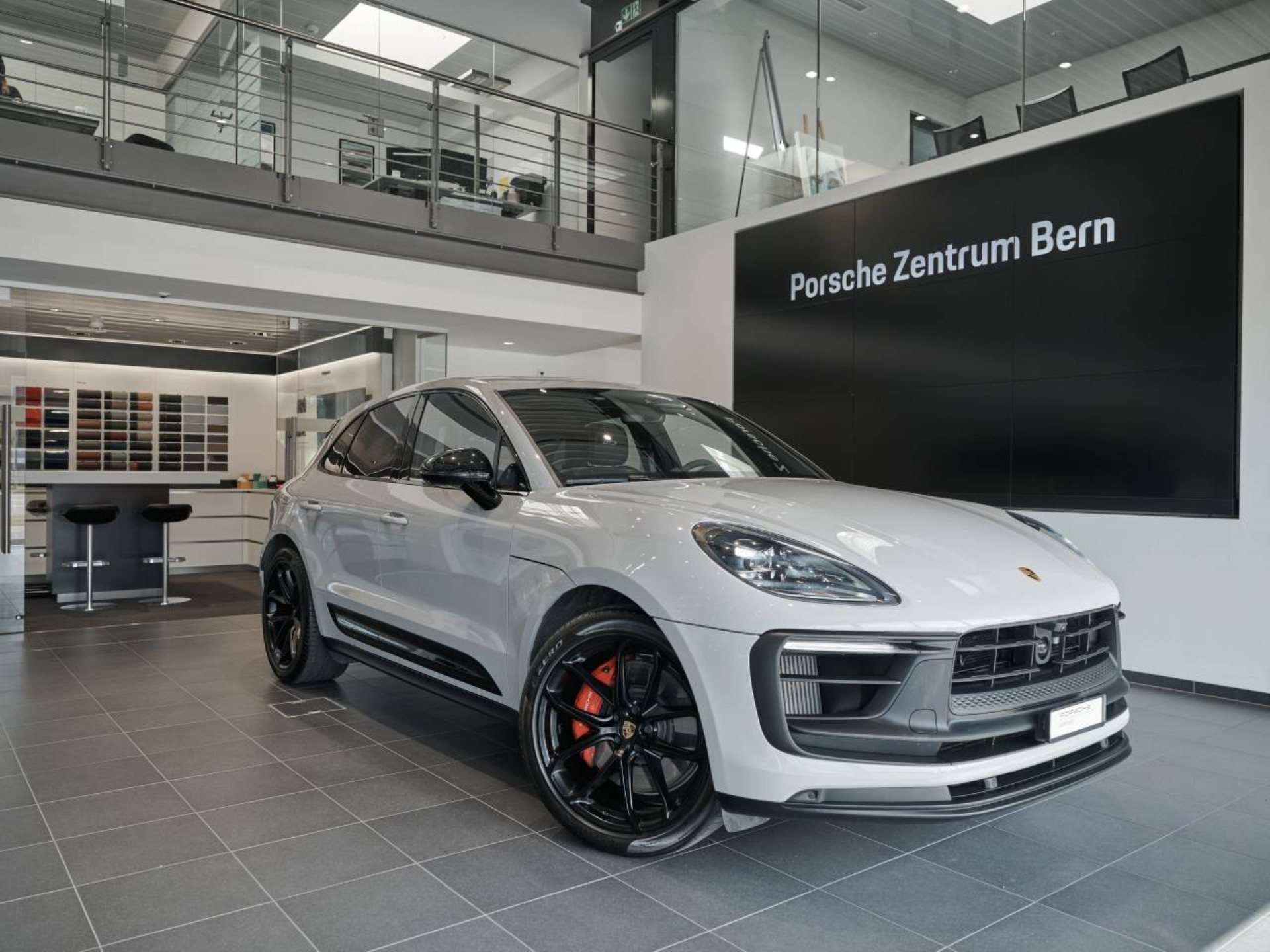 PORSCHE Macan GTS