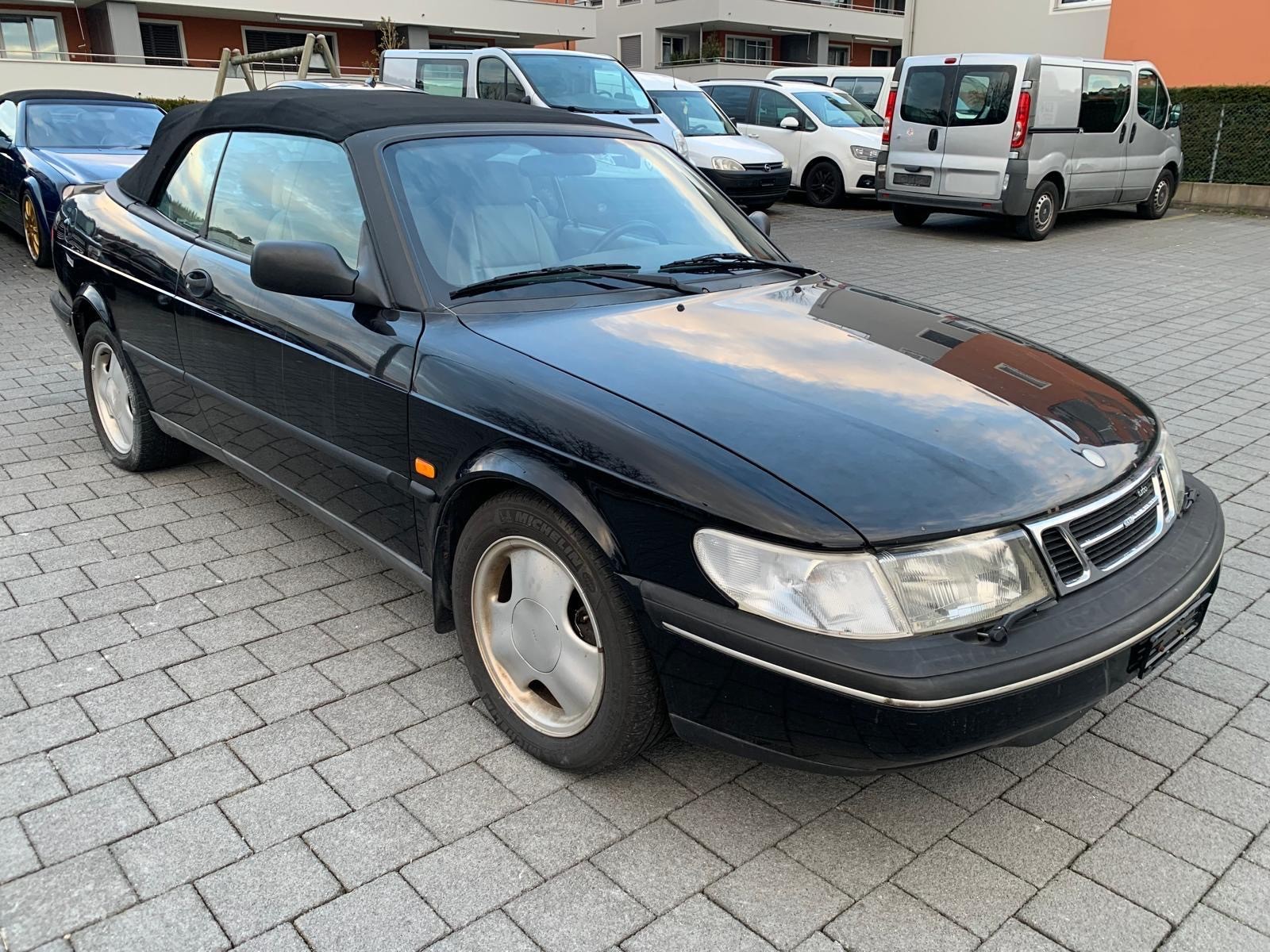 SAAB 900 SE 2.0i-16 Turbo-image-1