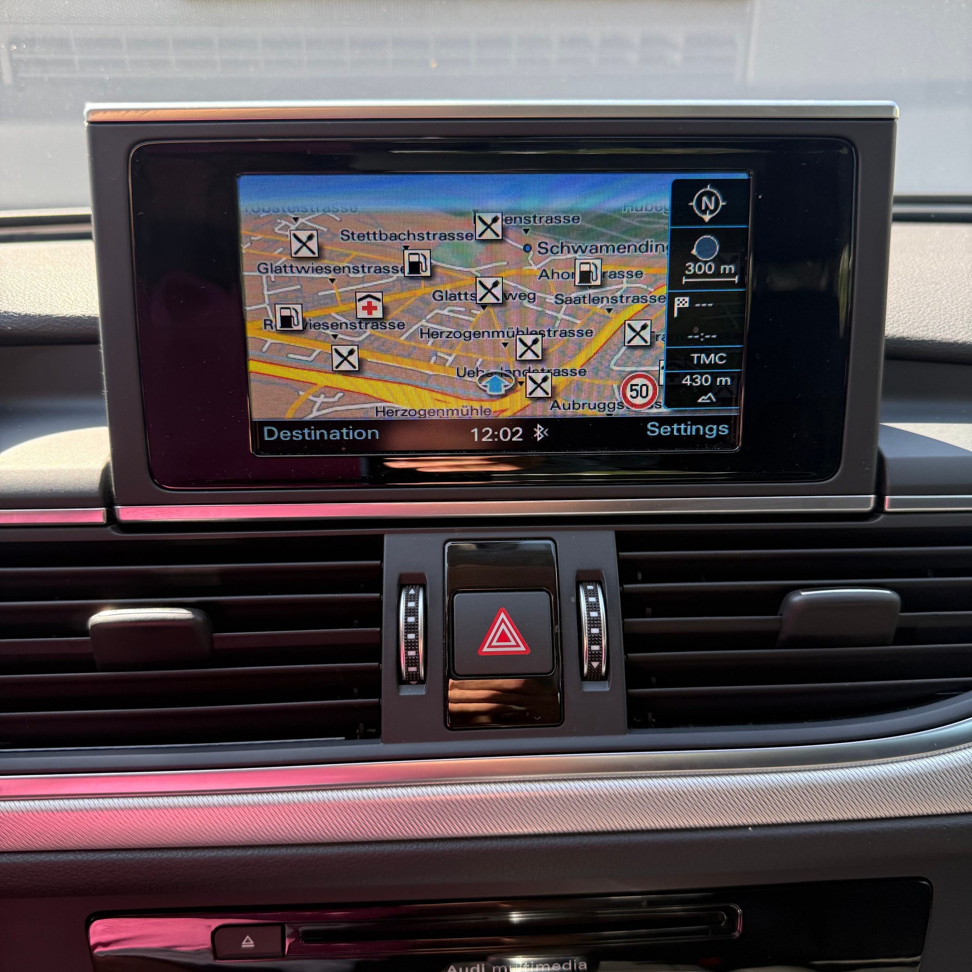 AUDI A6 Avant 2.0 TDI S-tronic *S-LINE*-image-7