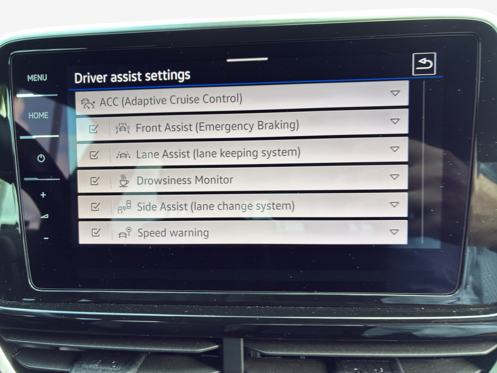 VW T-Roc 2.0 TSI R-Line DSG 4Motion-image-13