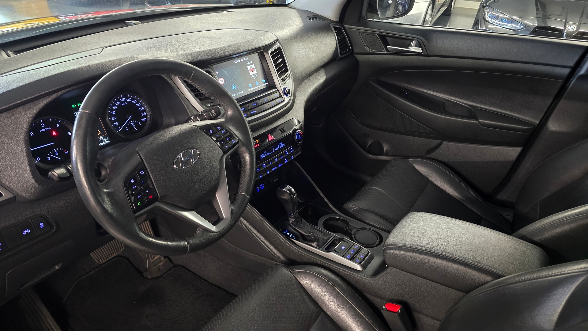 HYUNDAI Tucson 1.7 CRDI 2WD DTC 7-image-13