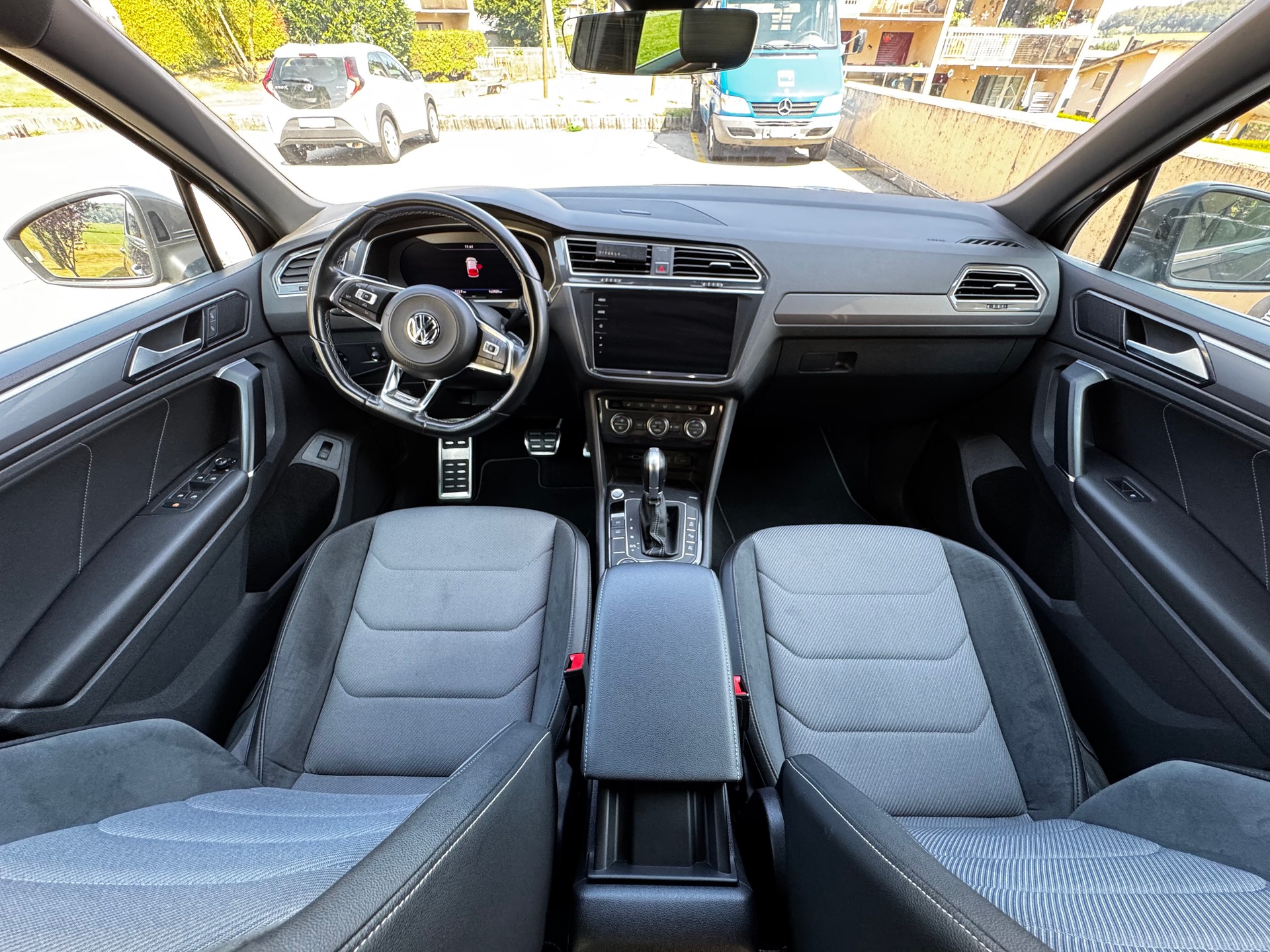 VW 2.0 TSI Highline DSG-image-2