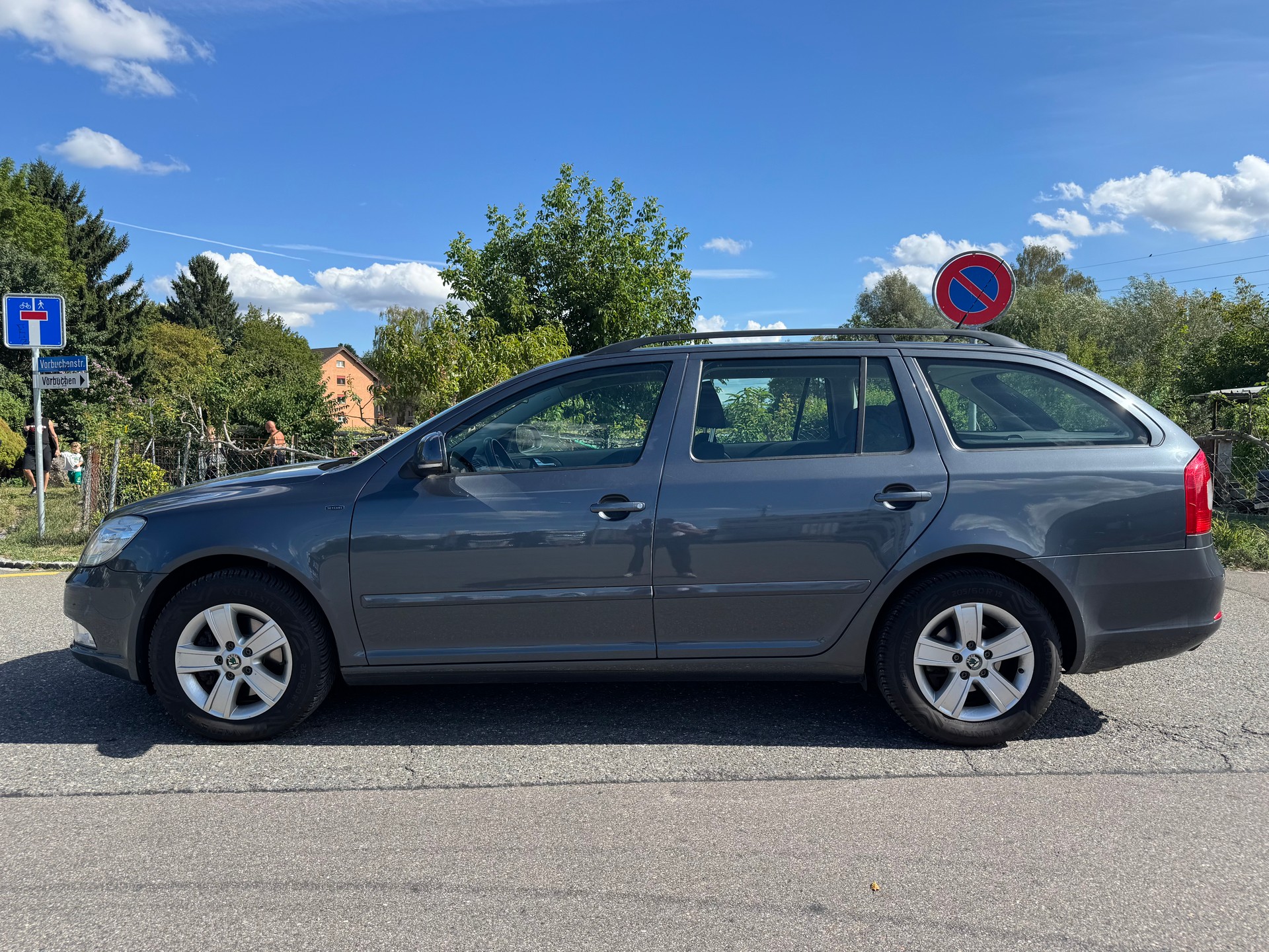SKODA Octavia Combi 1.8 TSI Laurin & Klement 4x4-image-3