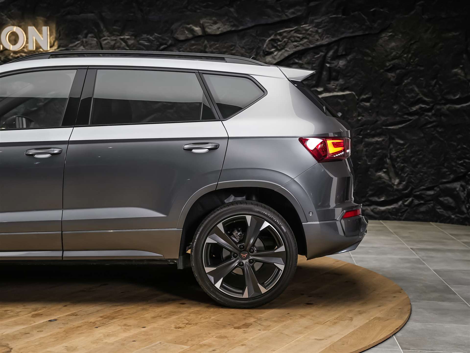 CUPRA Ateca 1.5TSI DSG *Werksgarantie*Lenkradheizung*LED Scheinwerfer*-image-16