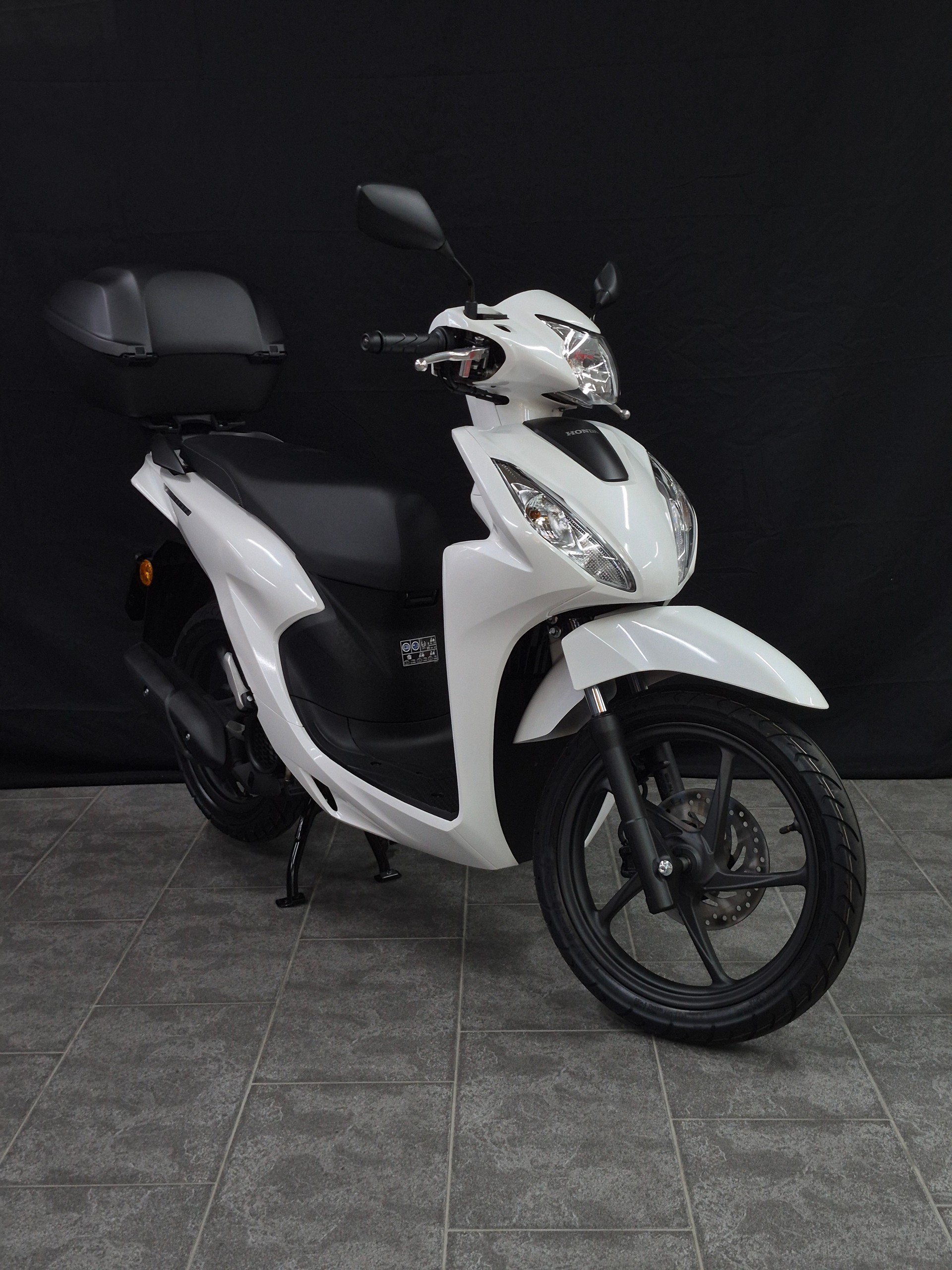 HONDA NSC Vision 110-image-11