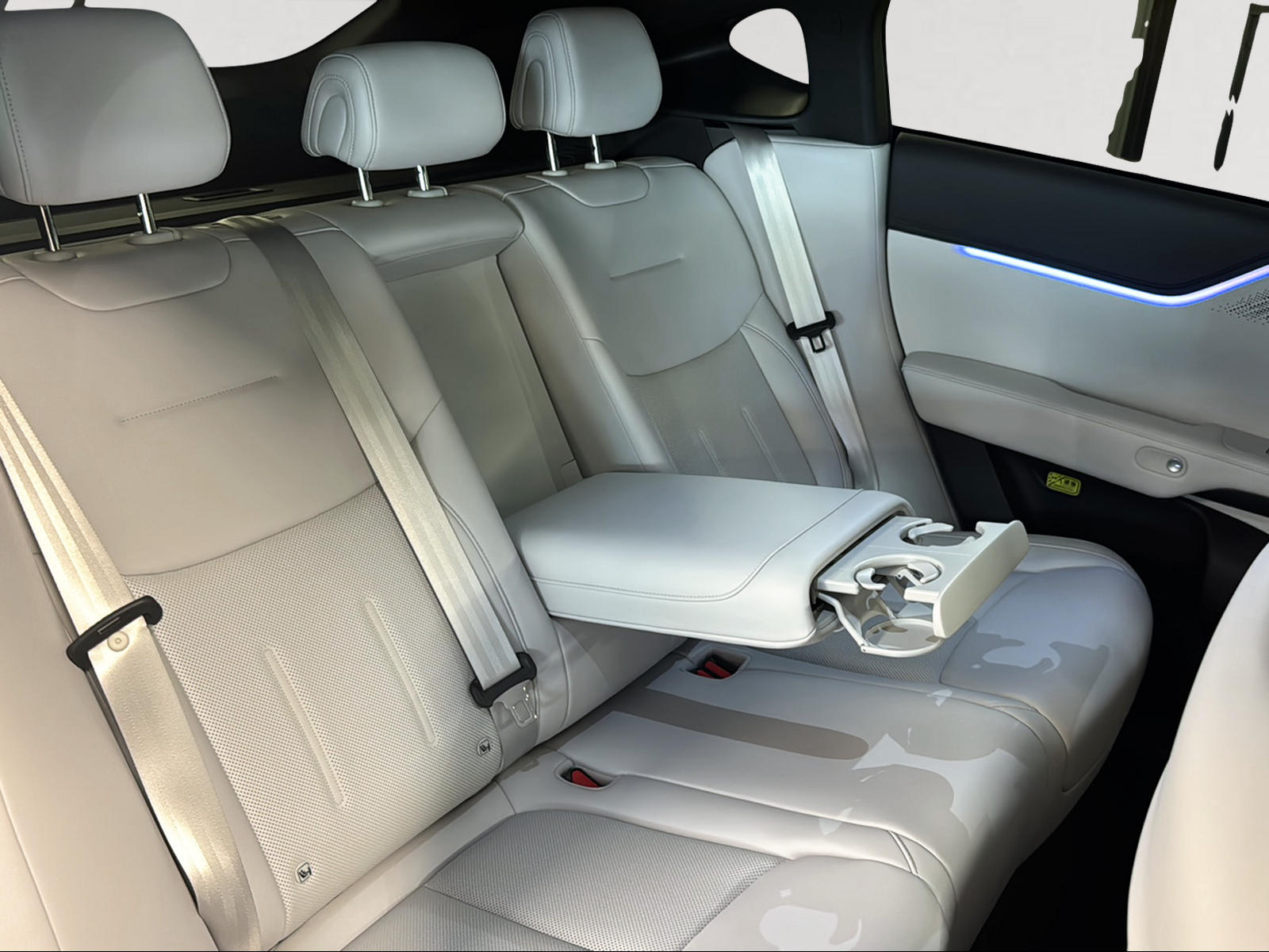 XPENG G6 80kWh Performance AWD-image-26