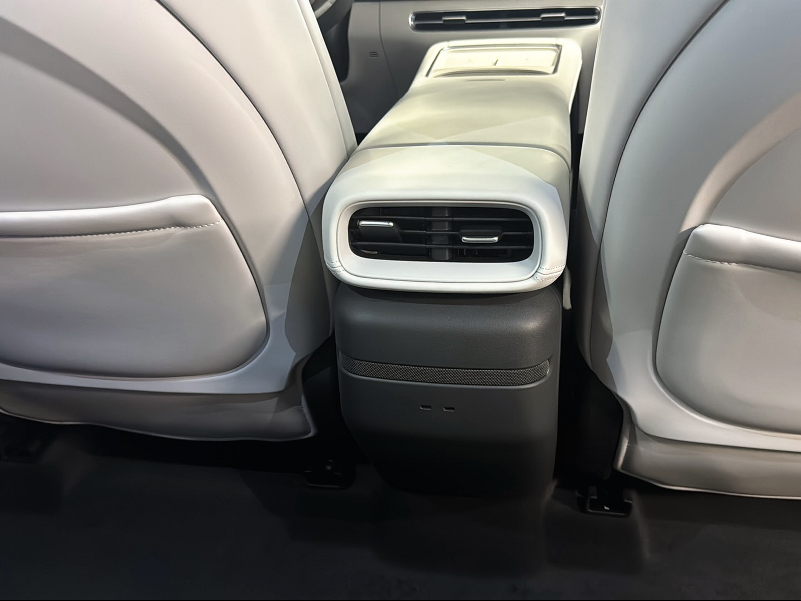 XPENG G6 80kWh Performance AWD-image-17