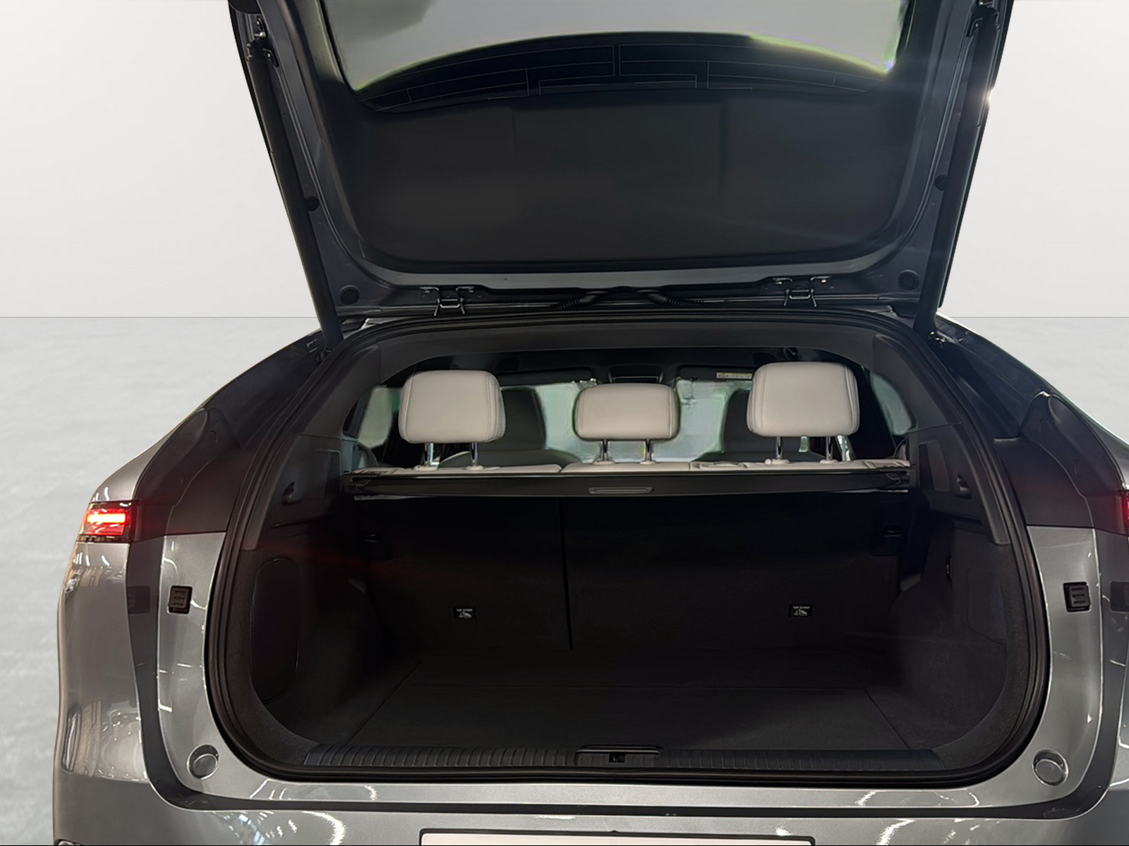 XPENG G6 80kWh Performance AWD-image-31