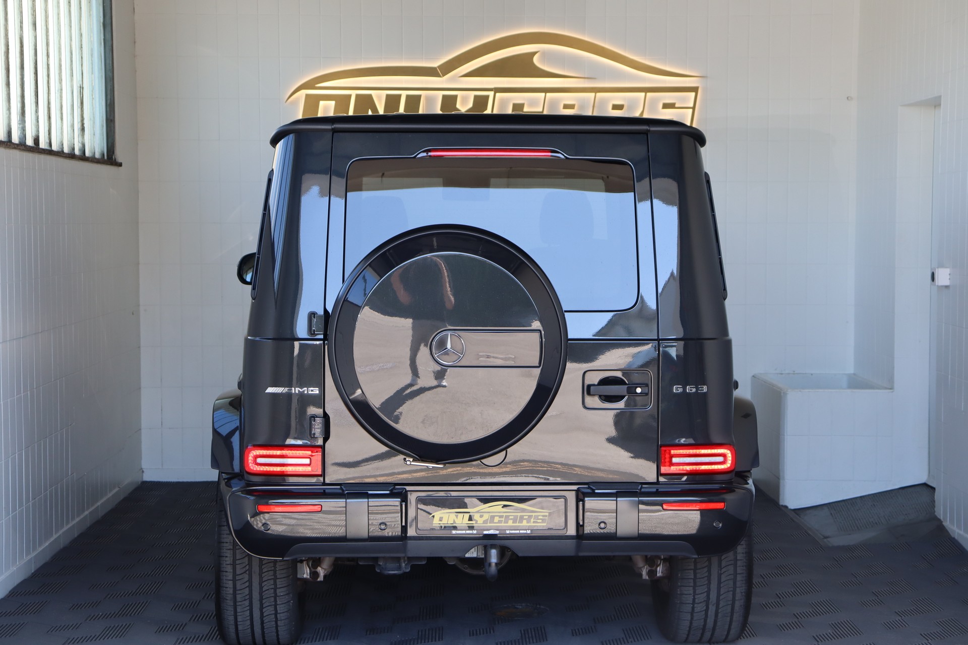 MERCEDES-BENZ G 63 AMG Speedshift Plus G-Tronic-image-10