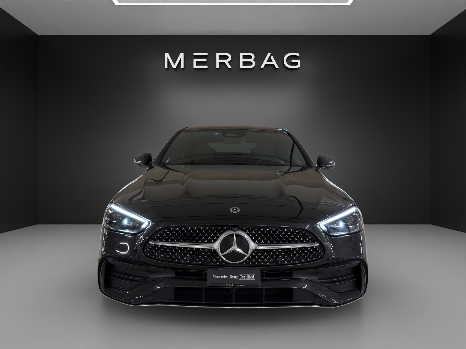 MERCEDES-BENZ C 200 4Matic AMG Line-image-7