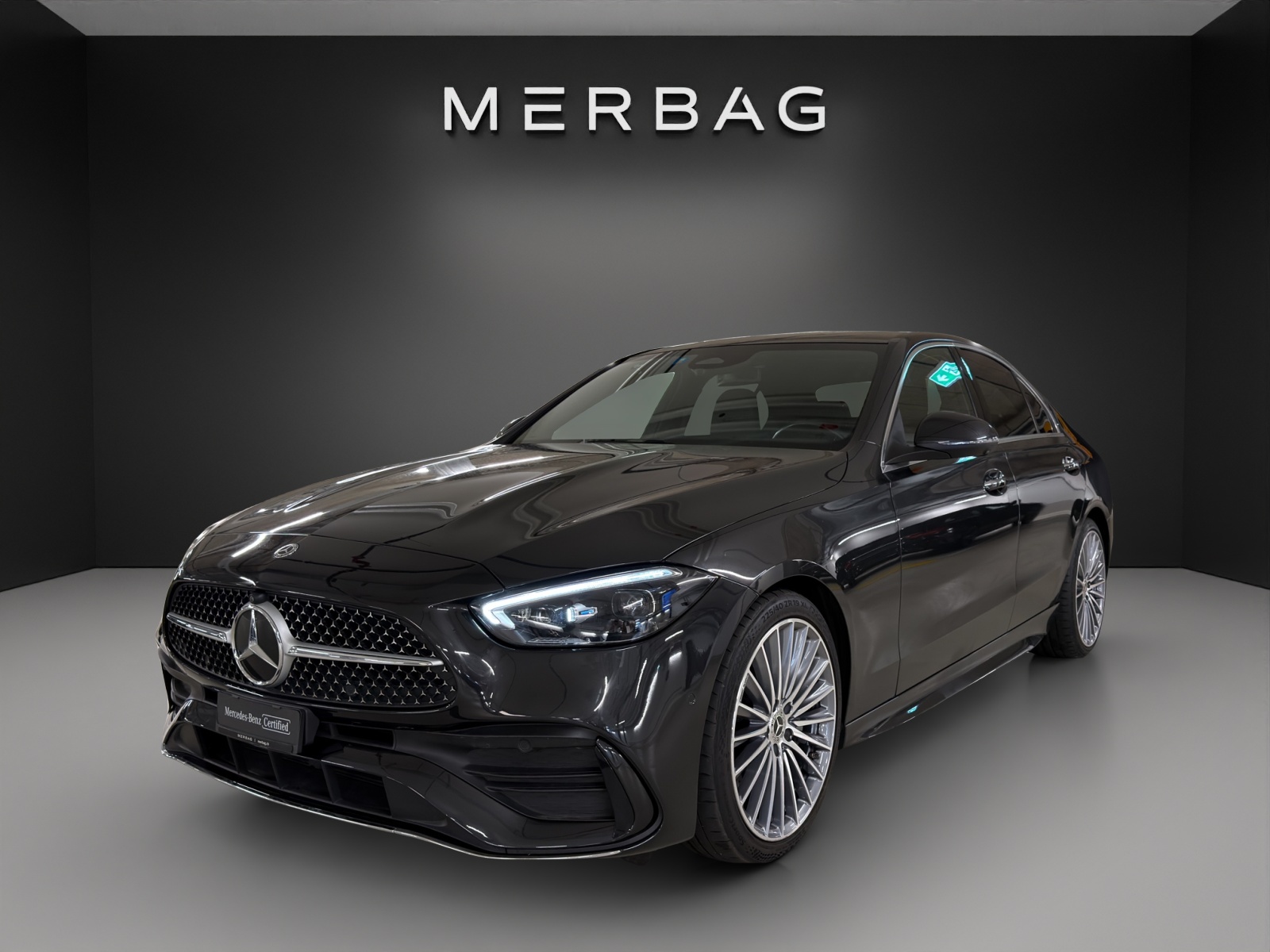 MERCEDES-BENZ C 200 4Matic AMG Line-image-6
