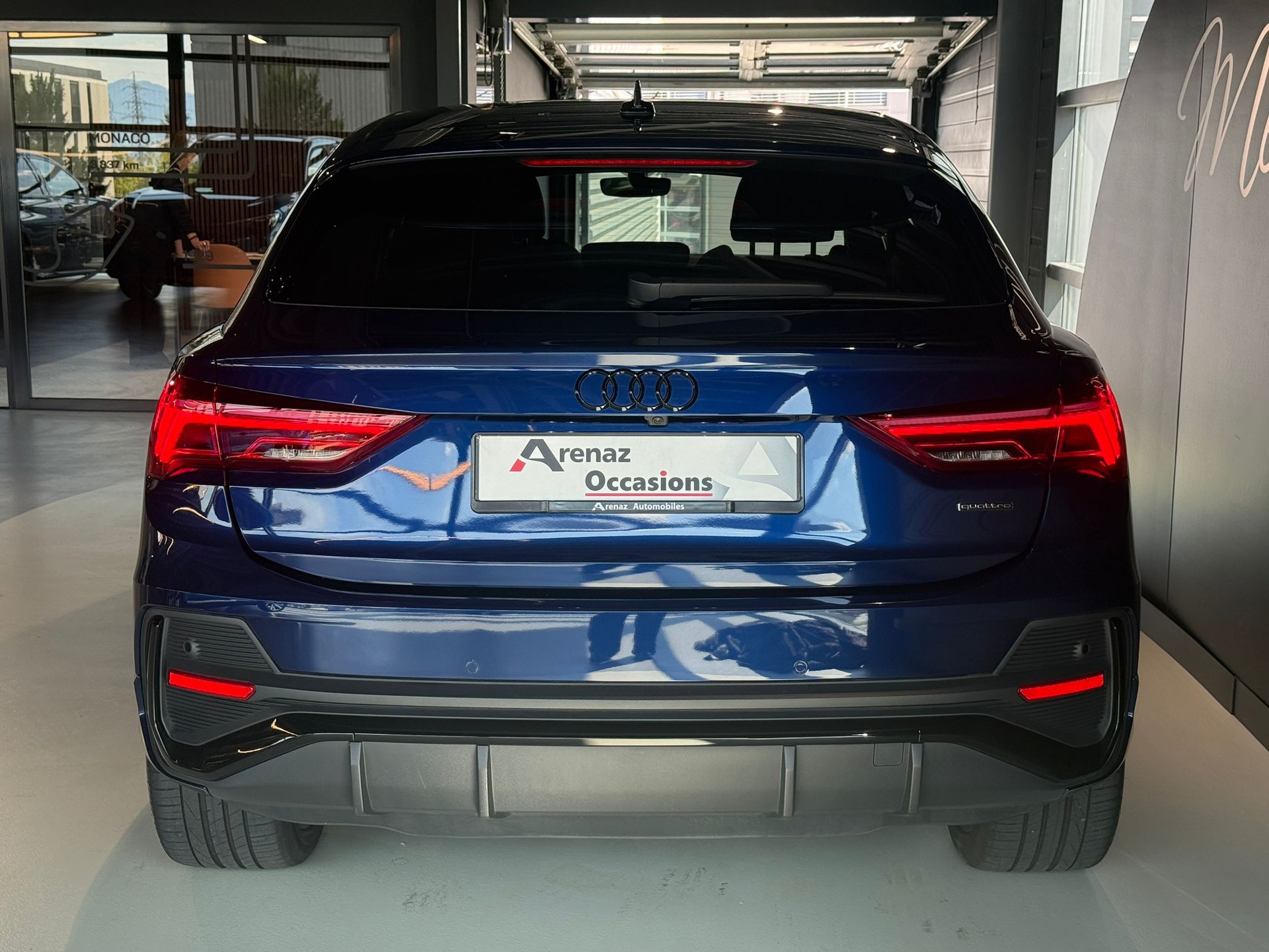 AUDI Q3 Sportback 45 TFSI S line quattro S-tronic-image-5