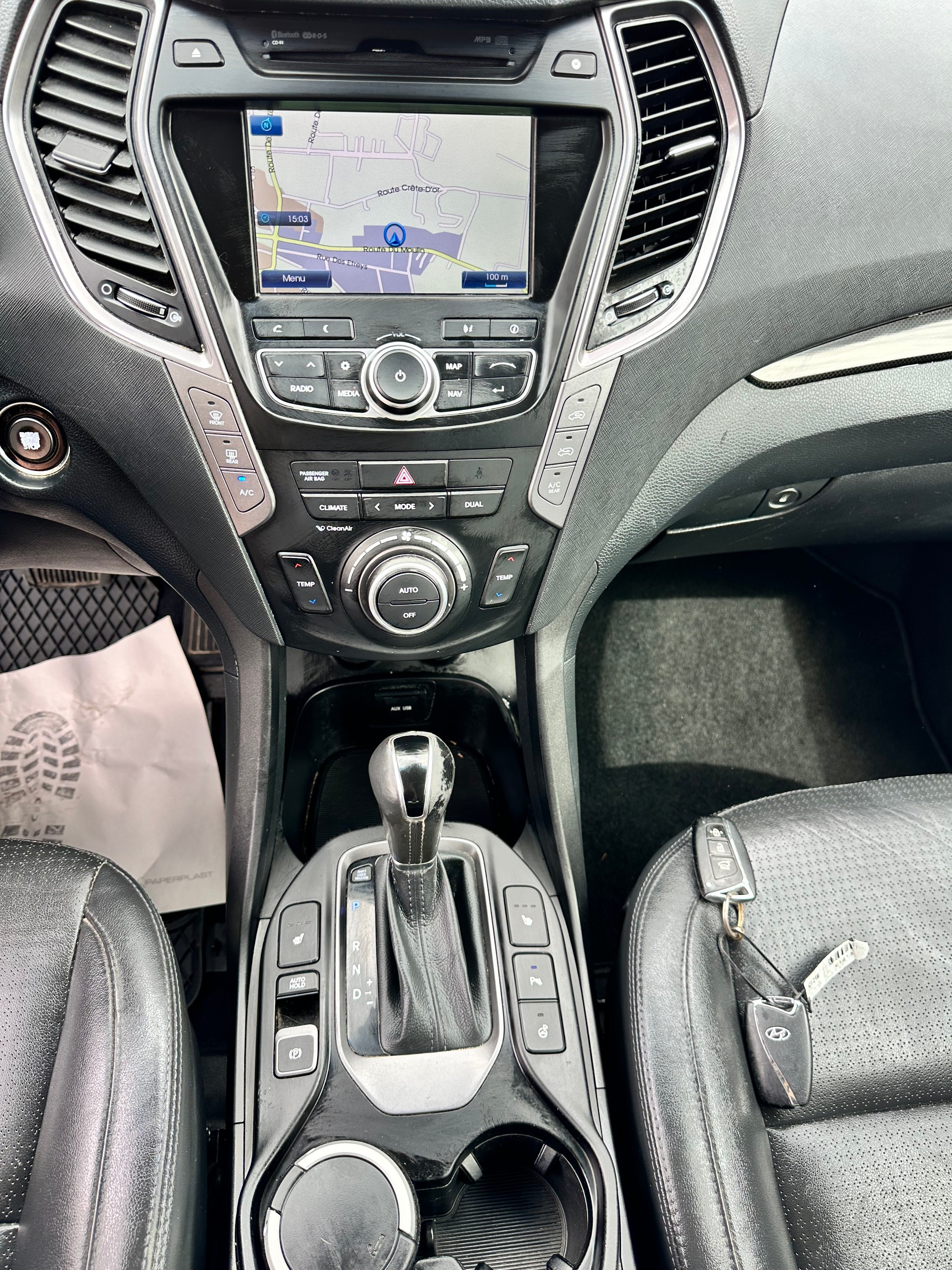 HYUNDAI Santa Fe 2.2 CRDI Premium 4WD Automatic-image-13