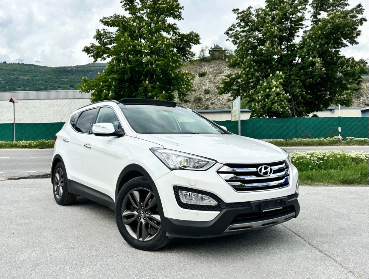 HYUNDAI Santa Fe 2.2 CRDI Premium 4WD Automatic-image-1
