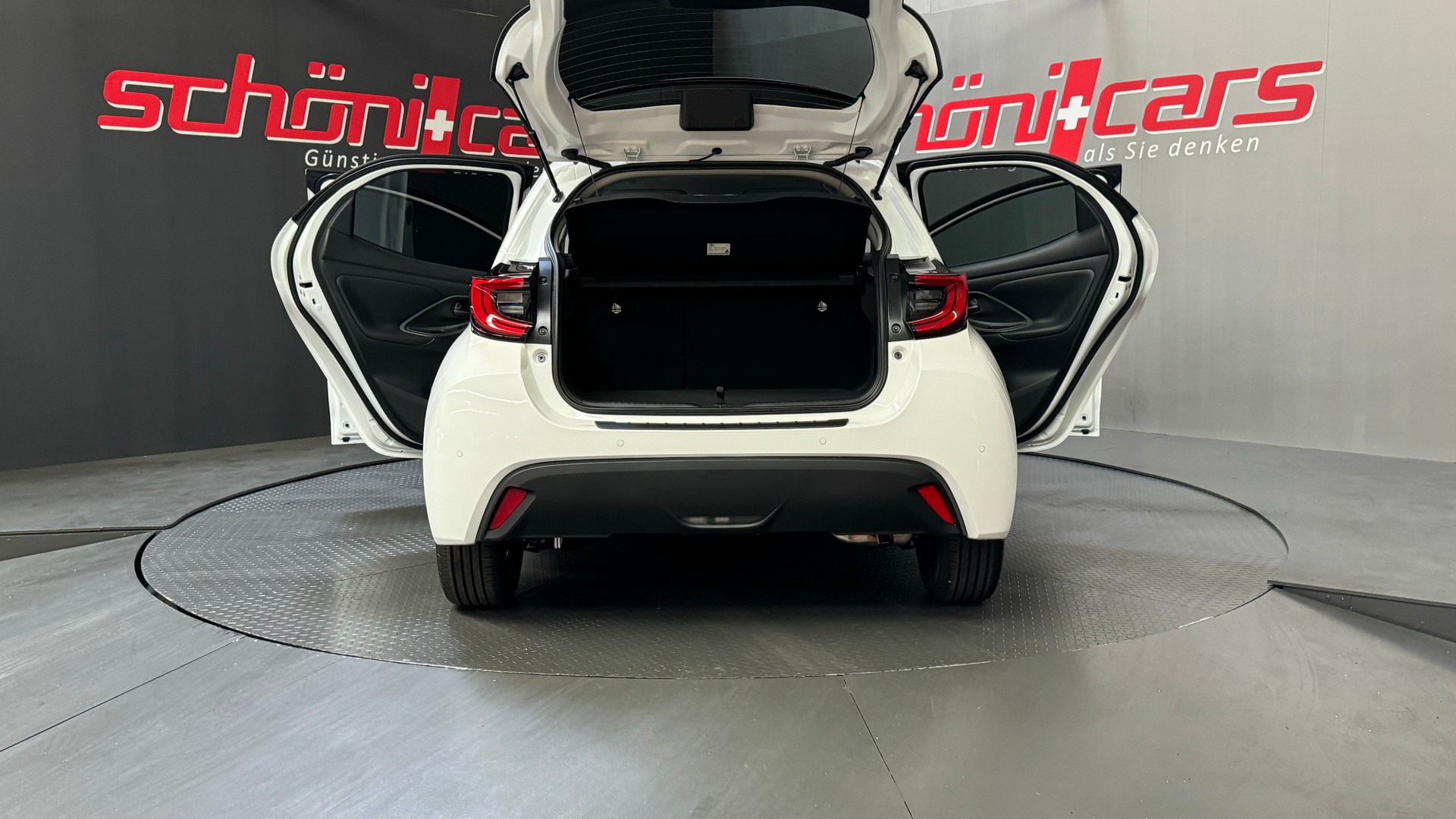 TOYOTA Yaris 1.5 Trend e-CVT-image-6