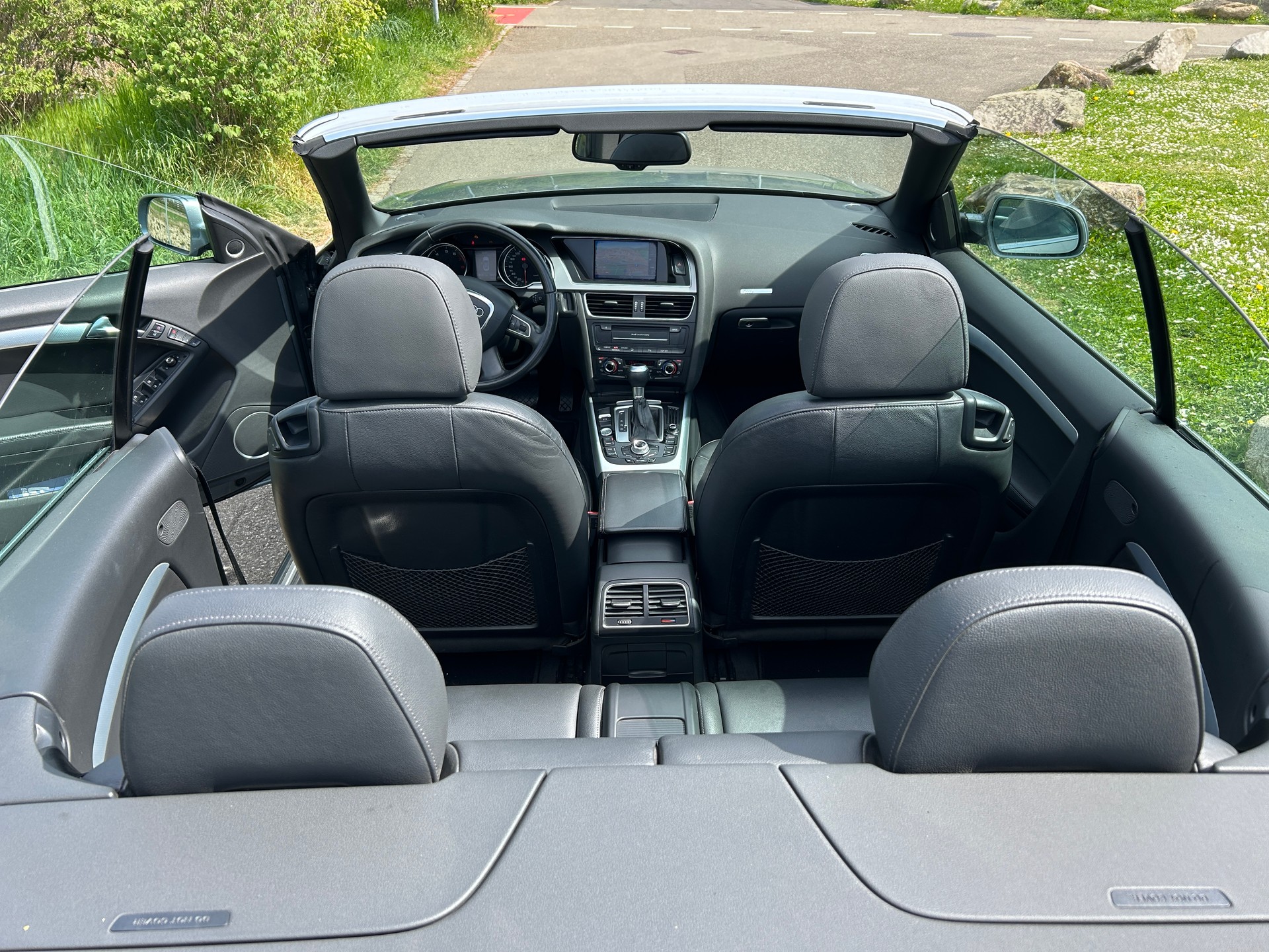 AUDI 3.2 V6 FSI M-Tronic-image-3