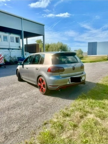 VW 2.0 TSI GTI Team-image-1