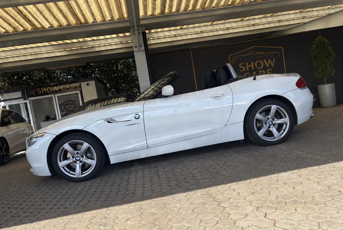 BMW Z4 sDrive28i Steptronic-image-3