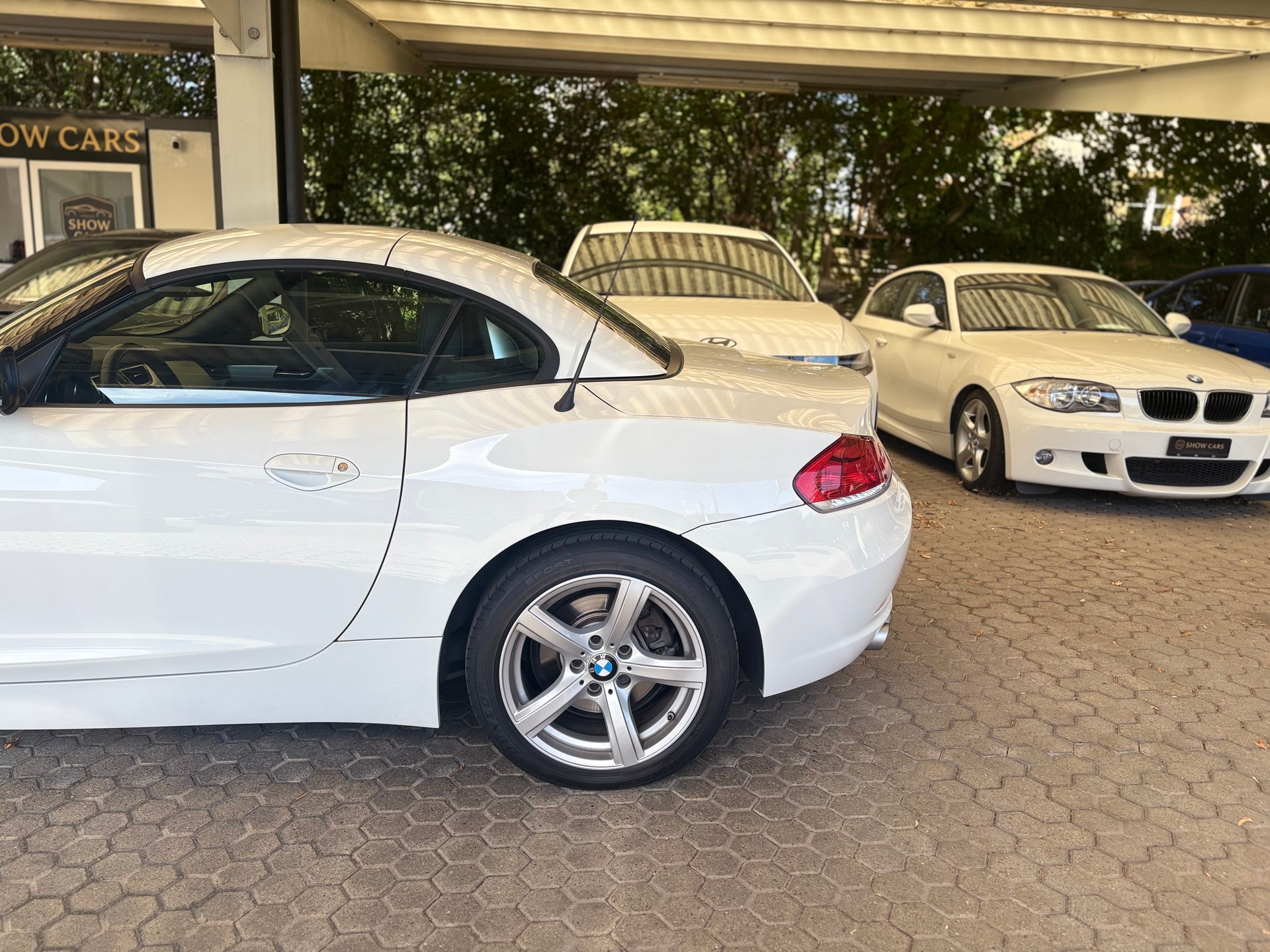 BMW Z4 sDrive28i Steptronic-image-7