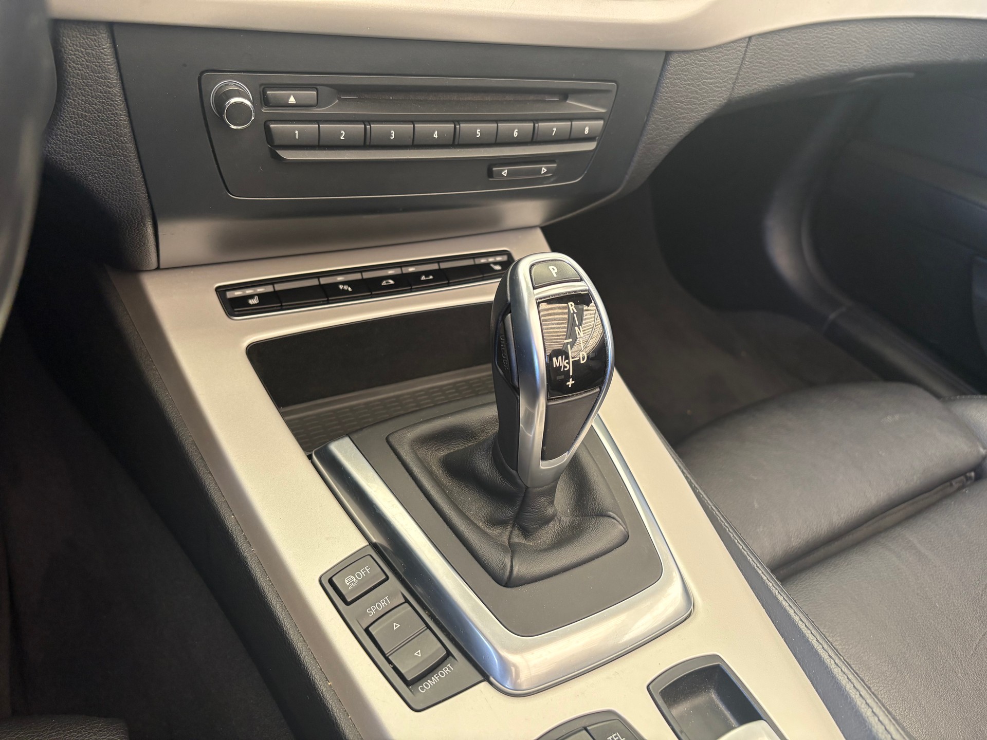 BMW Z4 sDrive28i Steptronic-image-10