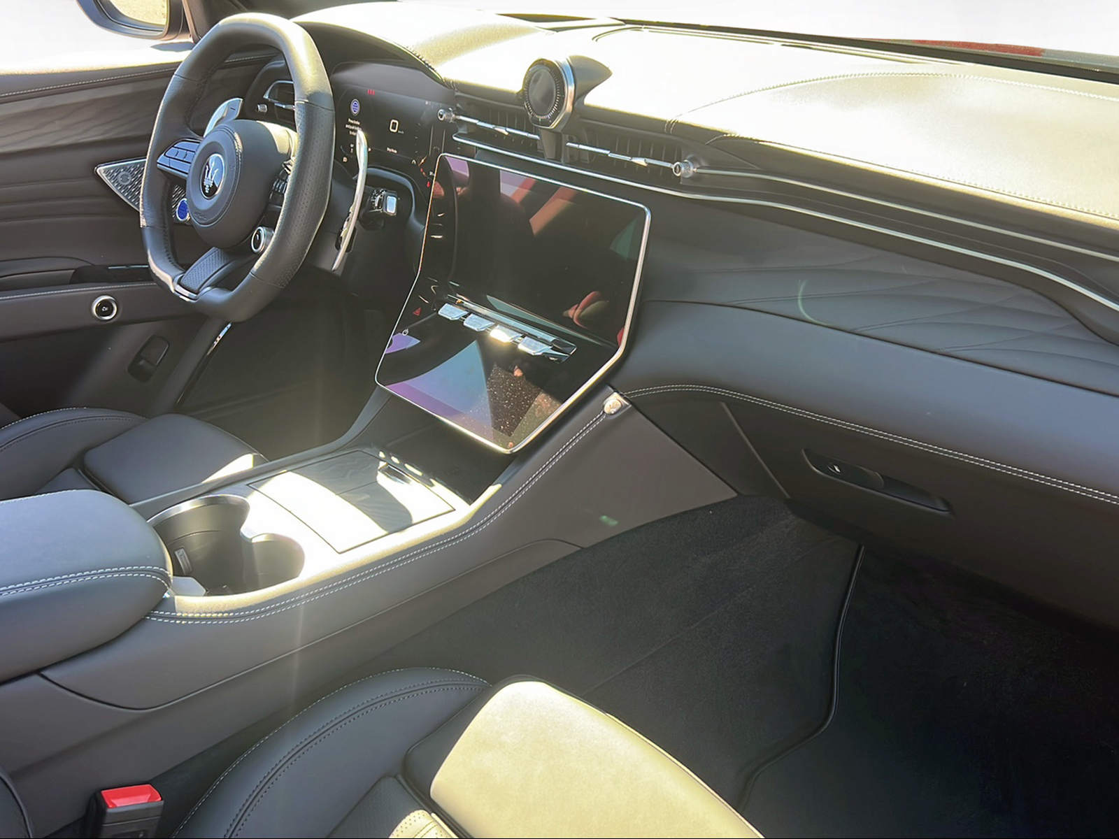 MASERATI GRECALE MODENA MY2027-image-15