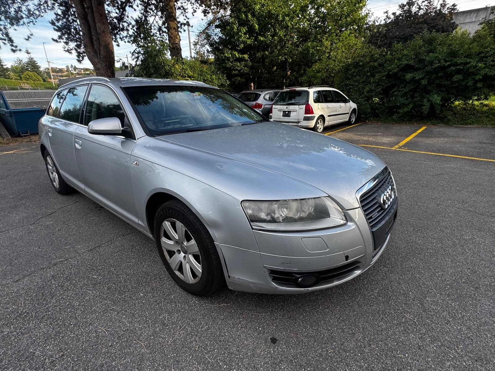 AUDI A6 Avant 3.2 V6 FSI quattro-image-1