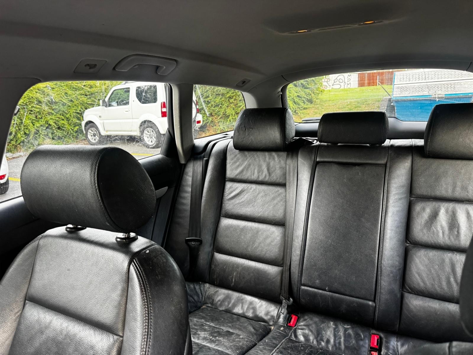 AUDI A6 Avant 3.2 V6 FSI quattro-image-8