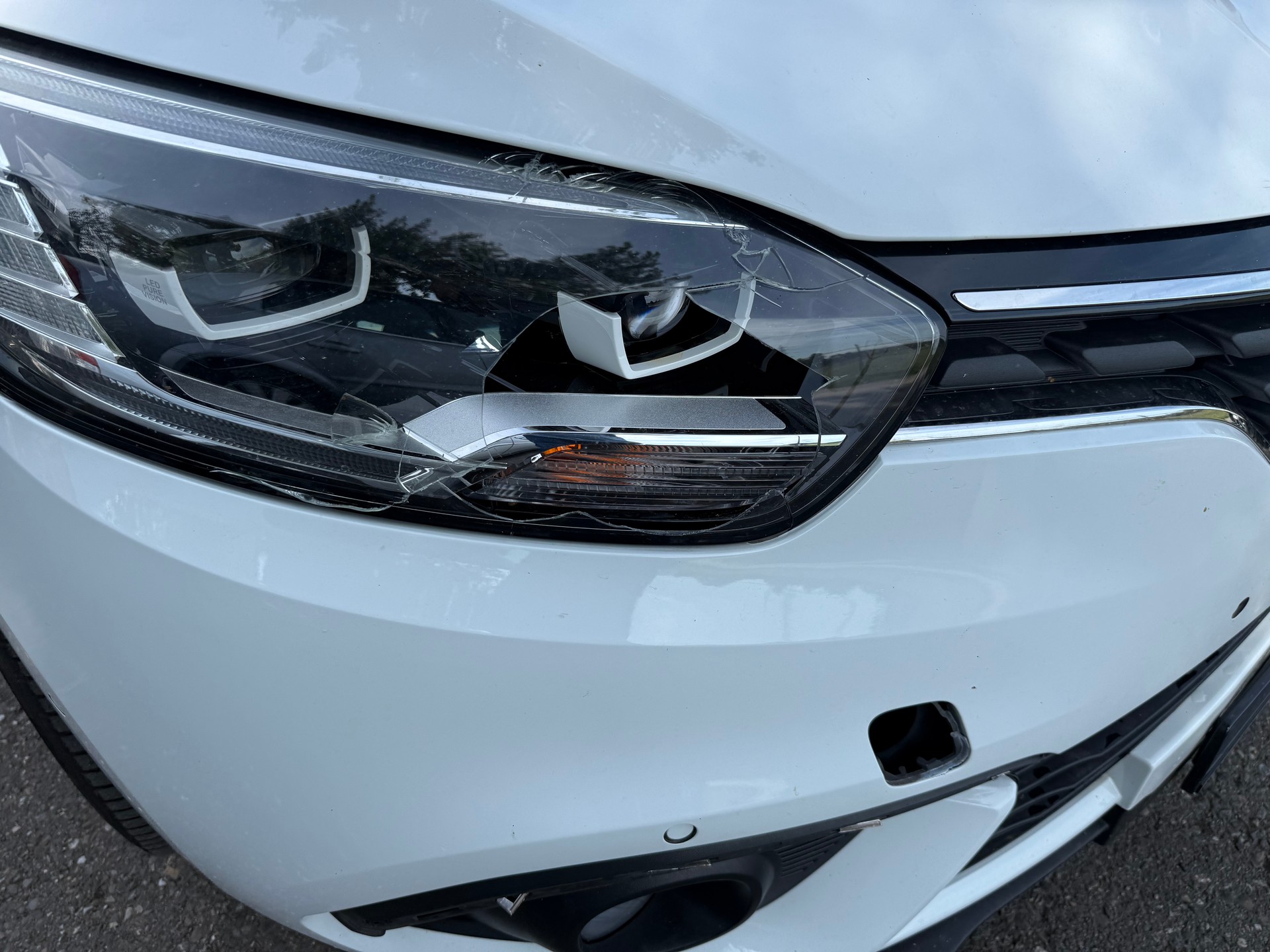 RENAULT Grand Scénic 1.3 16V Turbo Business Line EDC-image-1