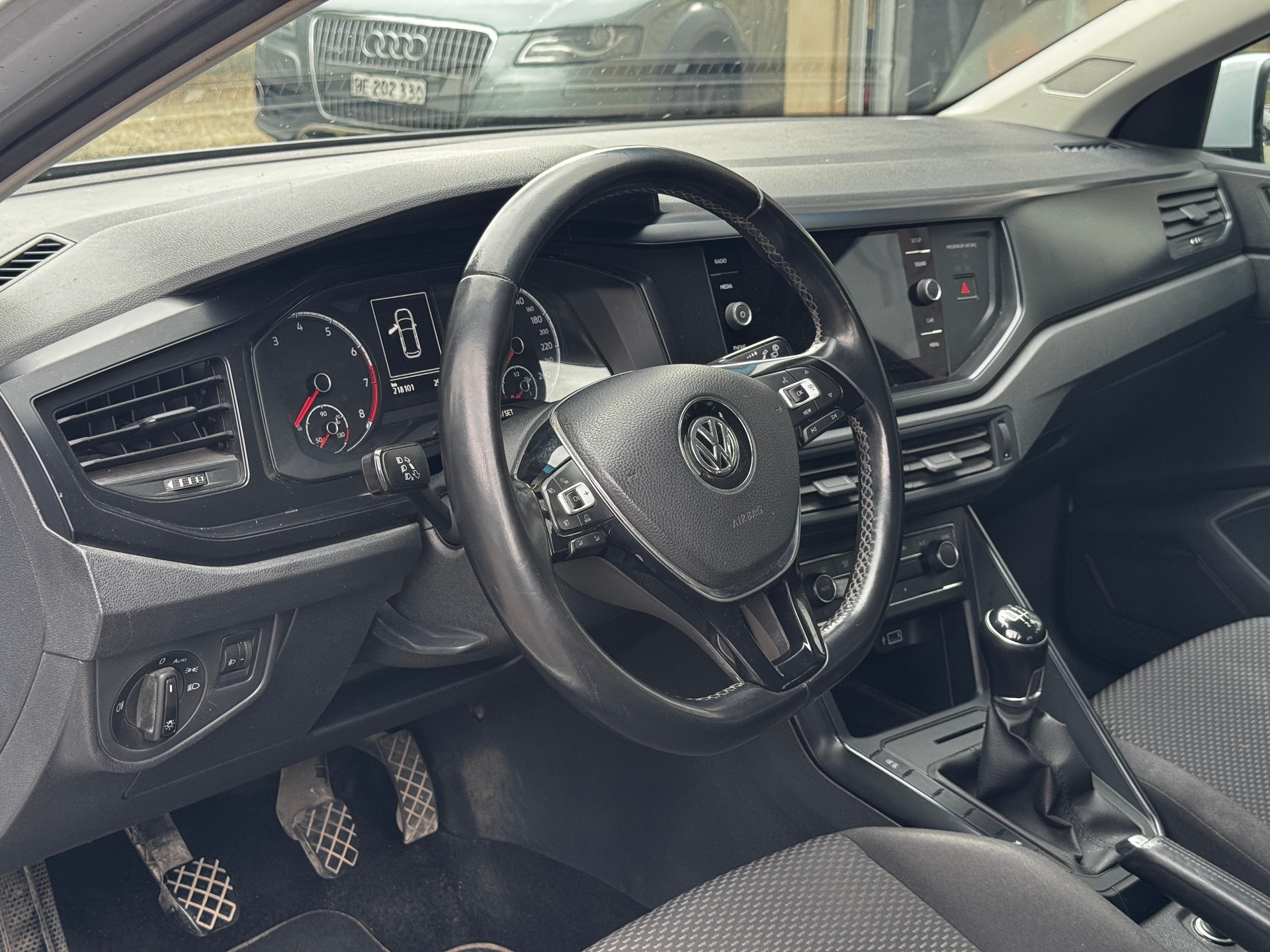 VW Polo 1.0 BMT Trendline-image-10