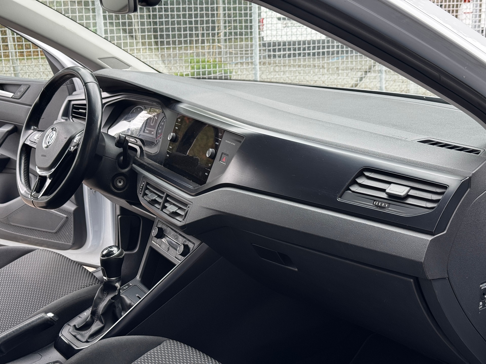 VW Polo 1.0 BMT Trendline-image-13
