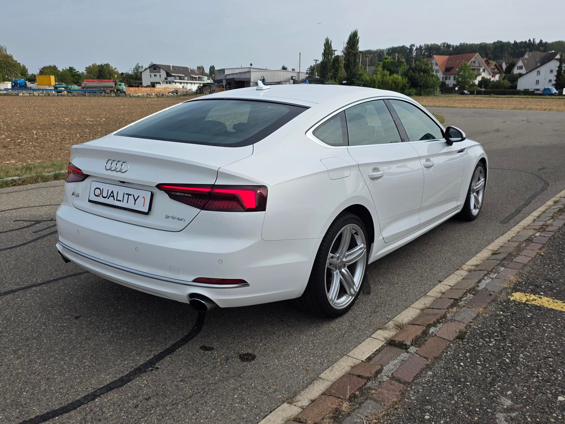 AUDI A5 Sportback 2.0 TFSI g-tron Sport-image-6
