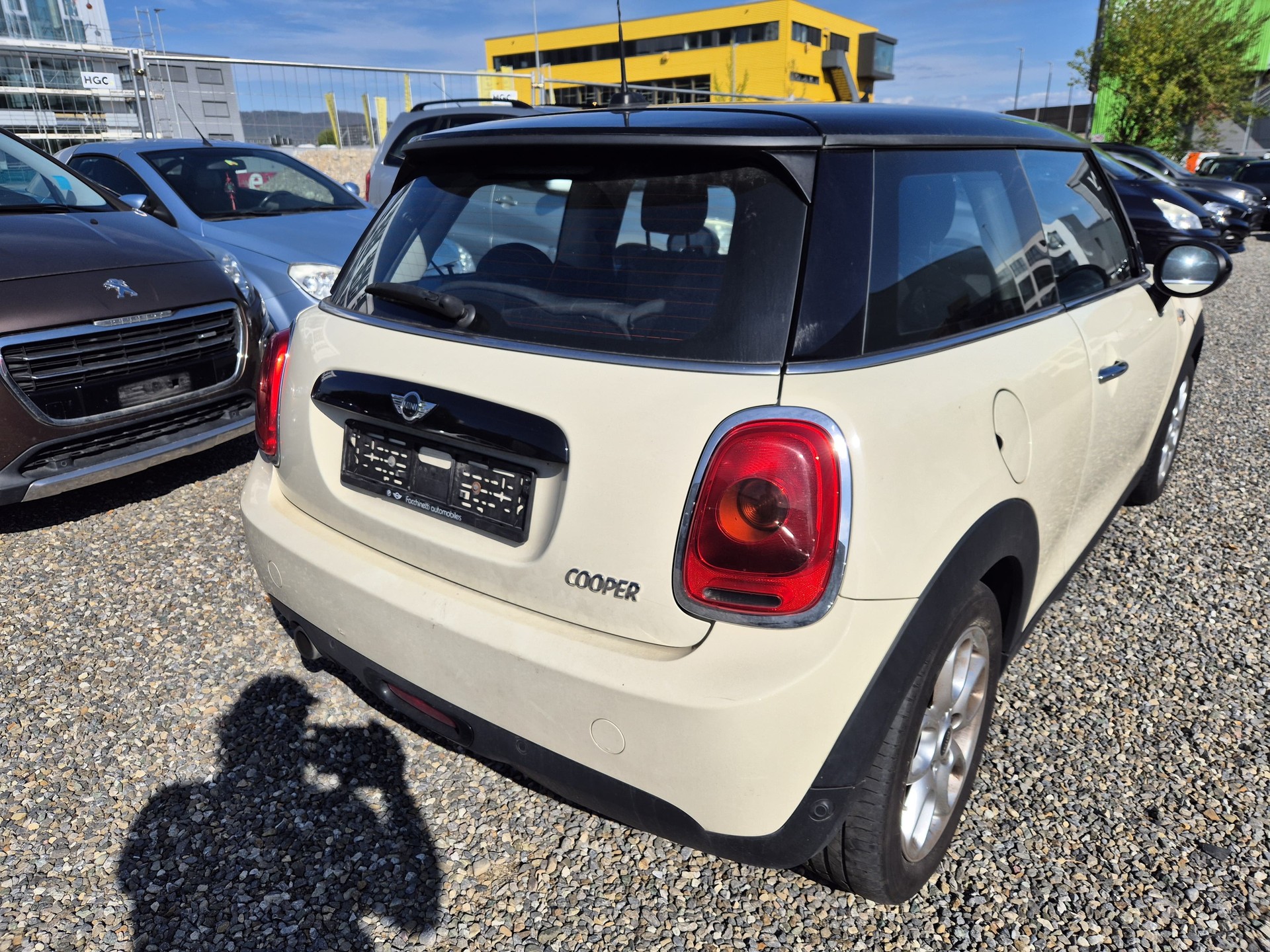 MINI Cooper Hyde Park Steptronic-image-5