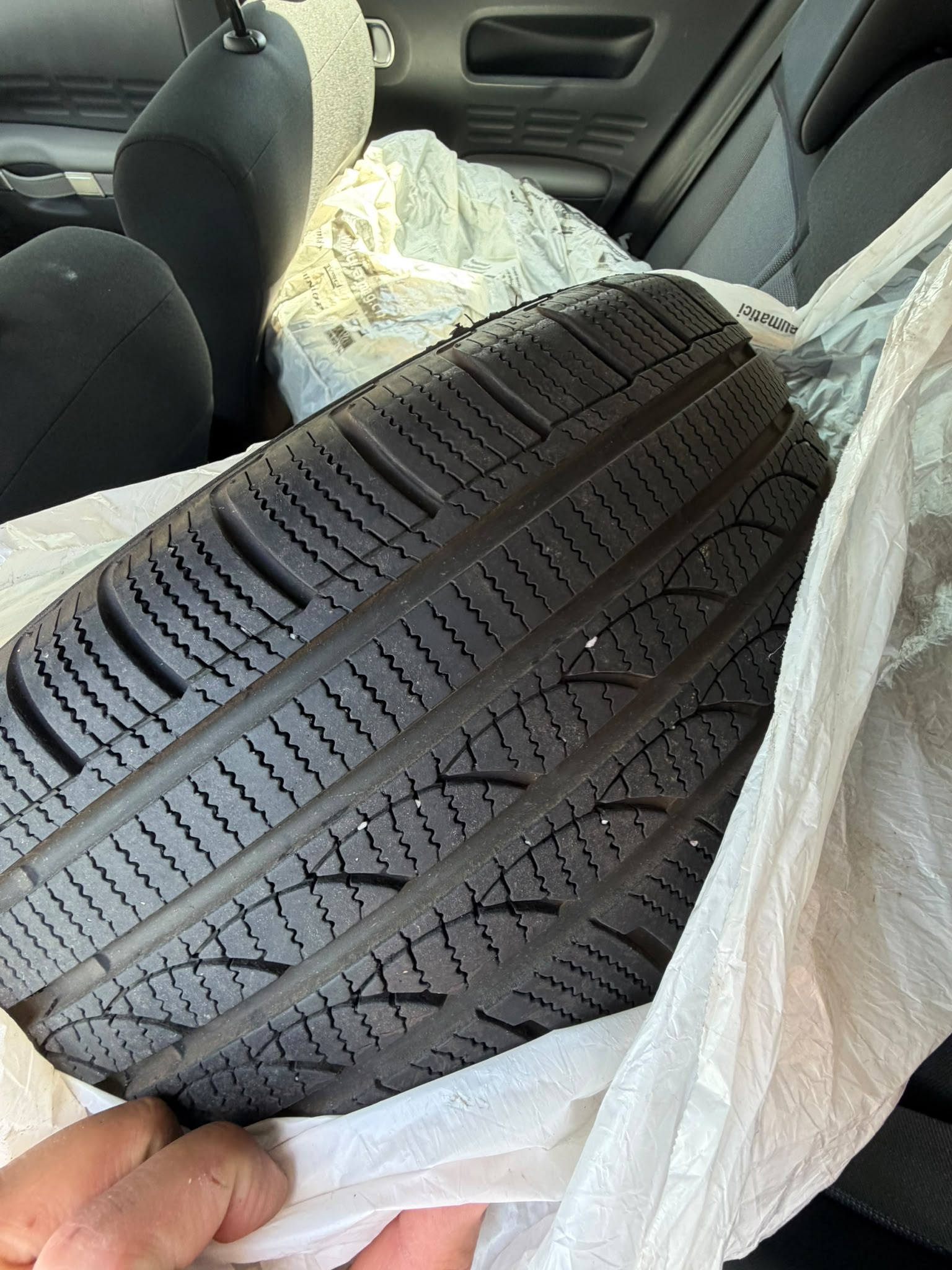 CITROEN C4 Cactus 1.2 Pure Tech Feel — slika 14