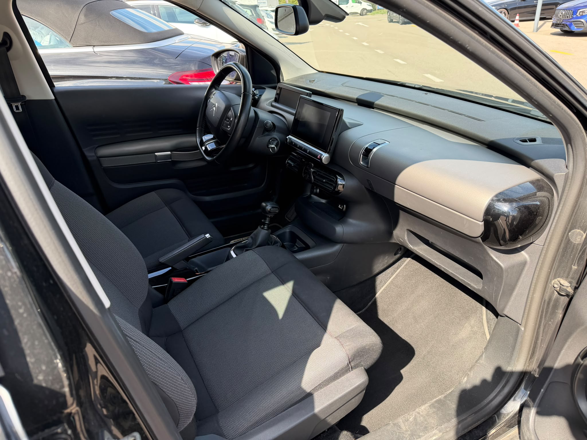 CITROEN C4 Cactus 1.2 Pure Tech Feel — slika 10