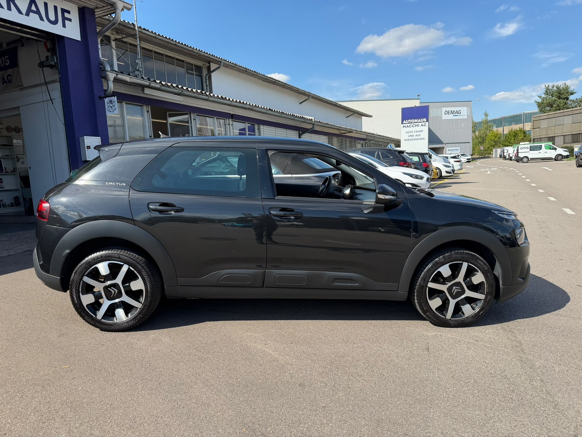 CITROEN C4 Cactus 1.2 Pure Tech Feel-image-6