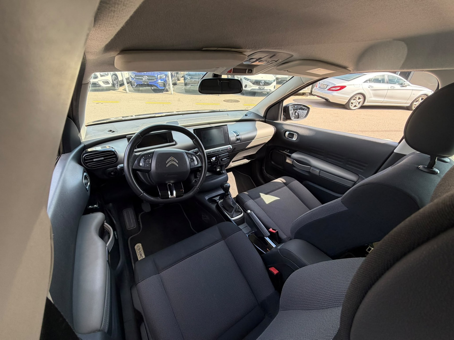 CITROEN C4 Cactus 1.2 Pure Tech Feel-image-8
