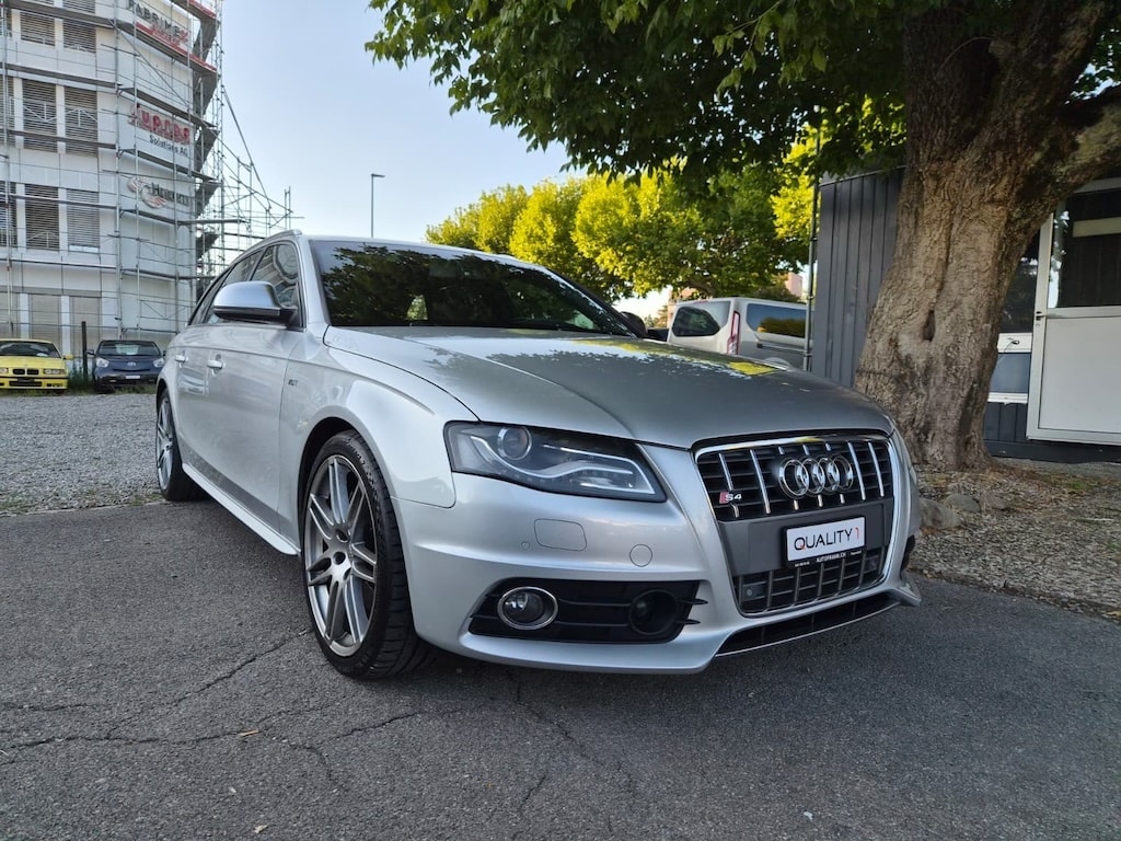 AUDI S4 Avant 3.0 TFSI quattro S-tronic