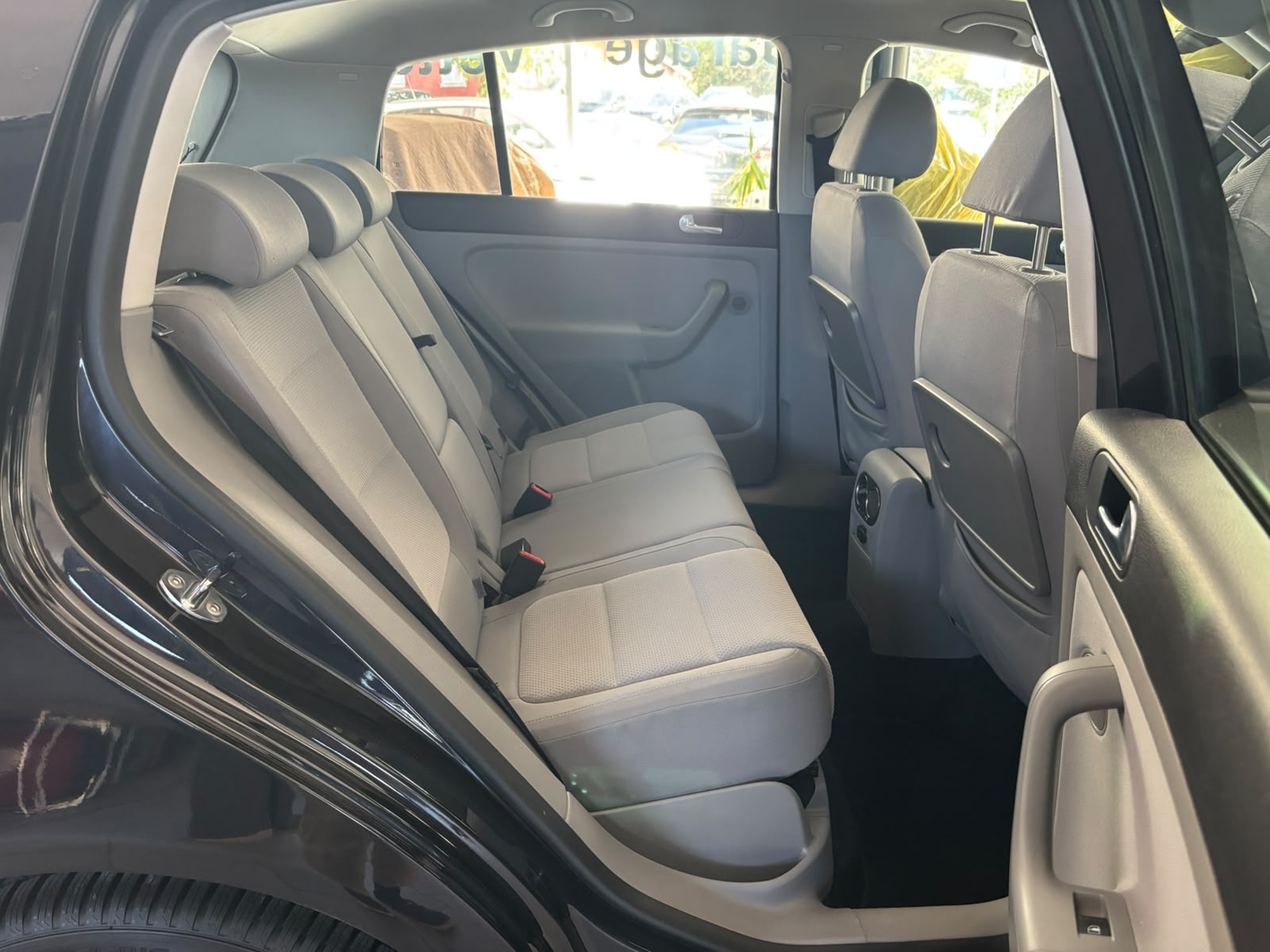 VW Golf Plus 1.4 TSI Comfortline DSG-image-10